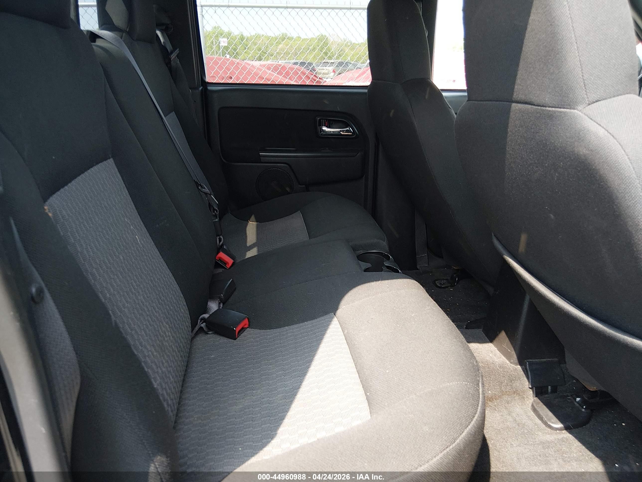 CHEVROLET COLORADO image 8