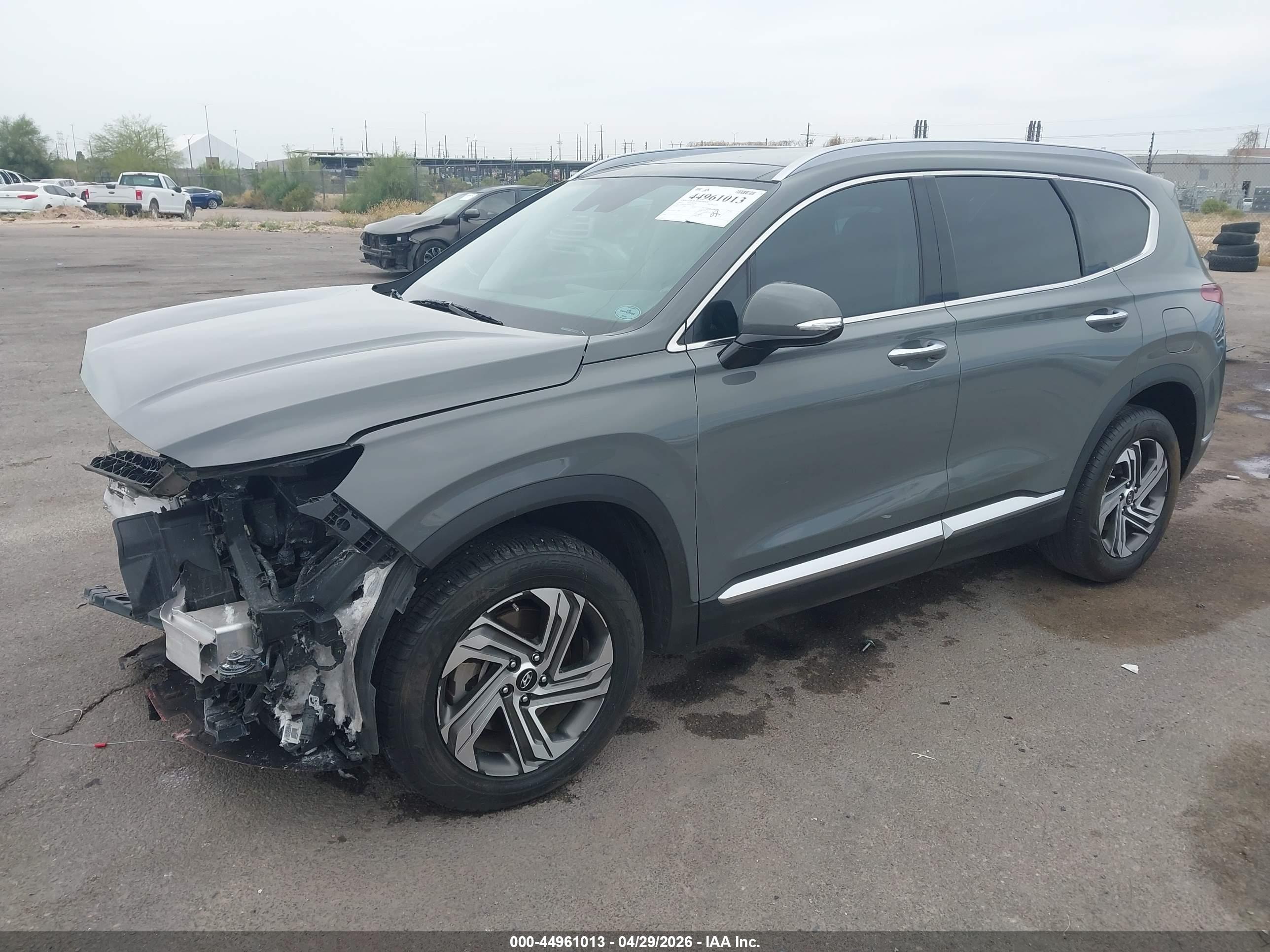 HYUNDAI SANTA image 2