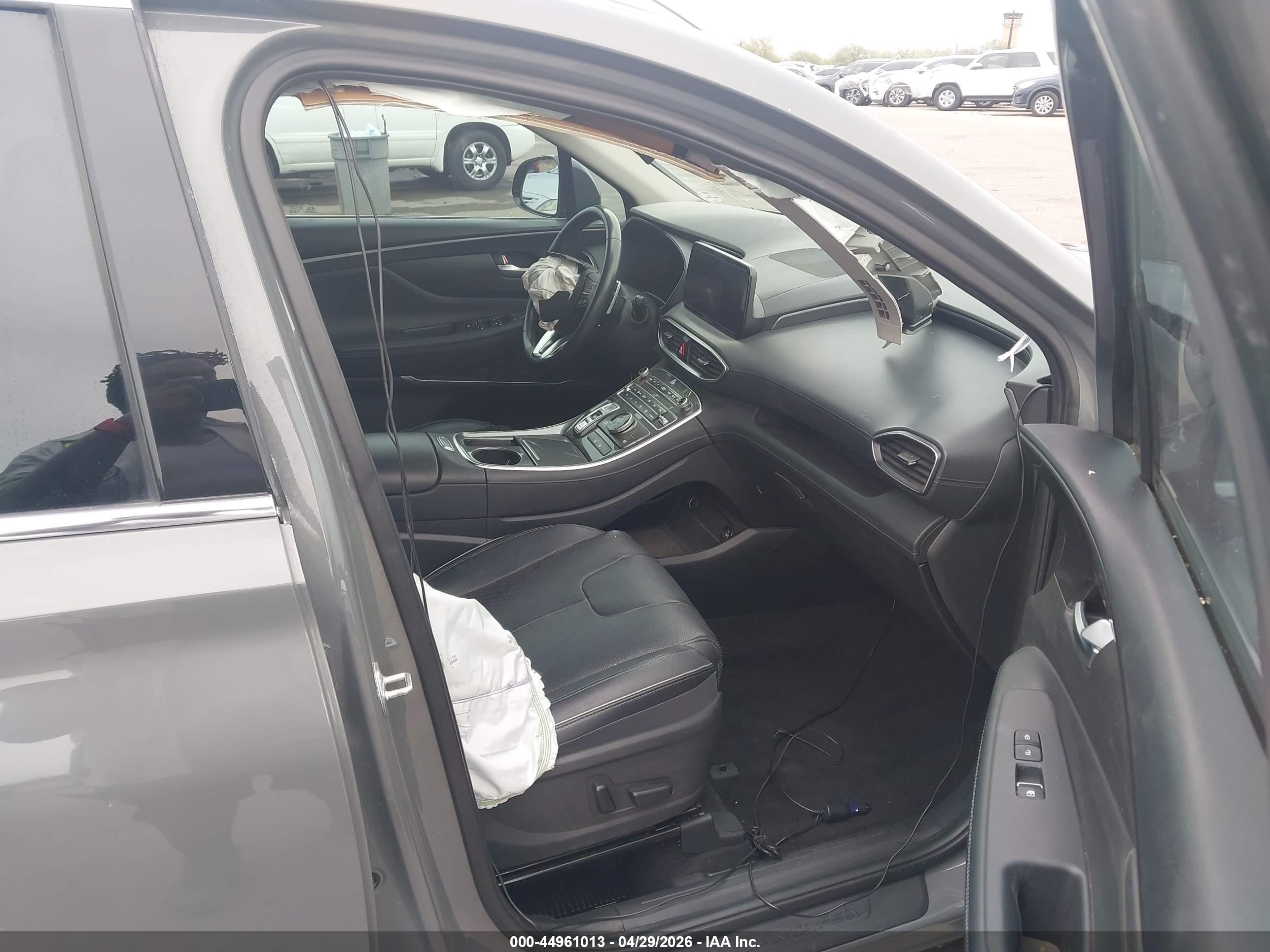 HYUNDAI SANTA image 5