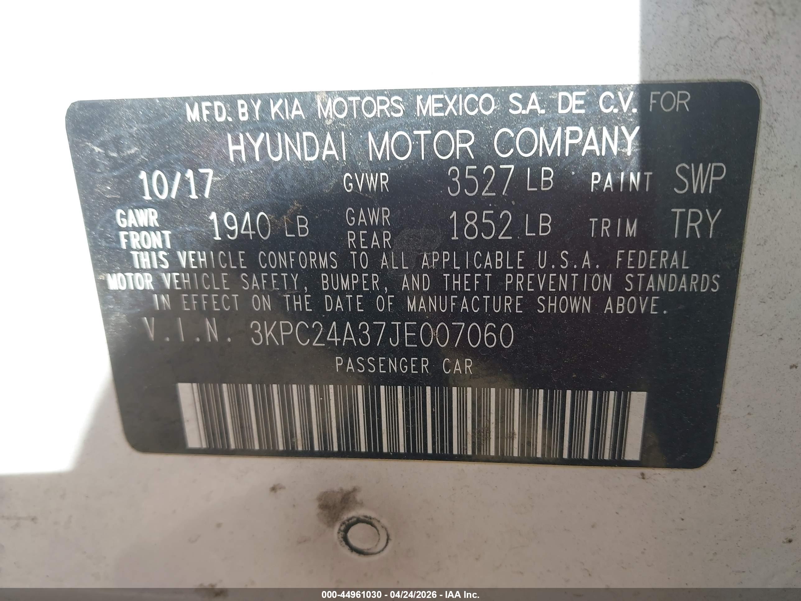 HYUNDAI ACCENT image 9