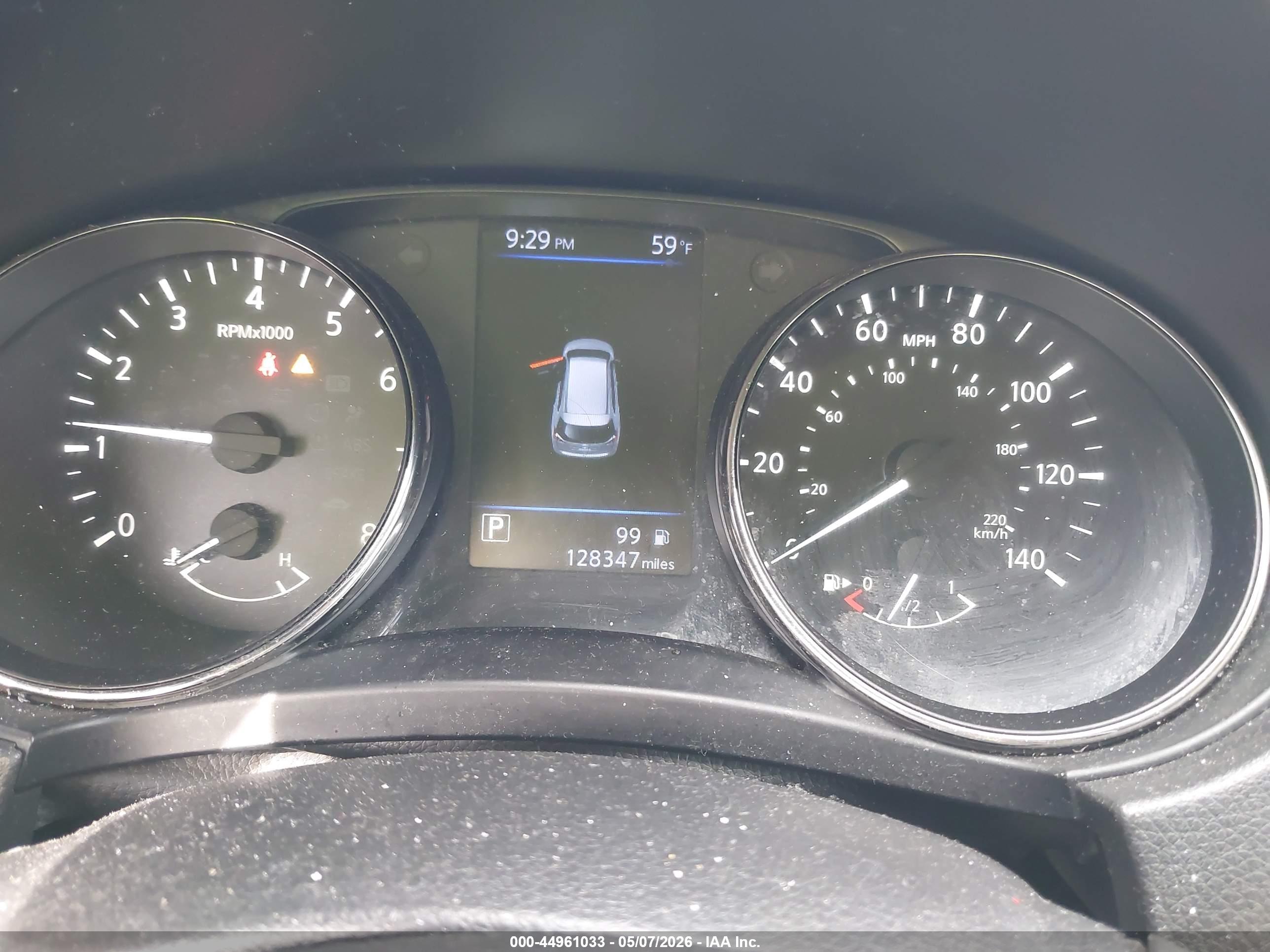NISSAN ROGUE image 7