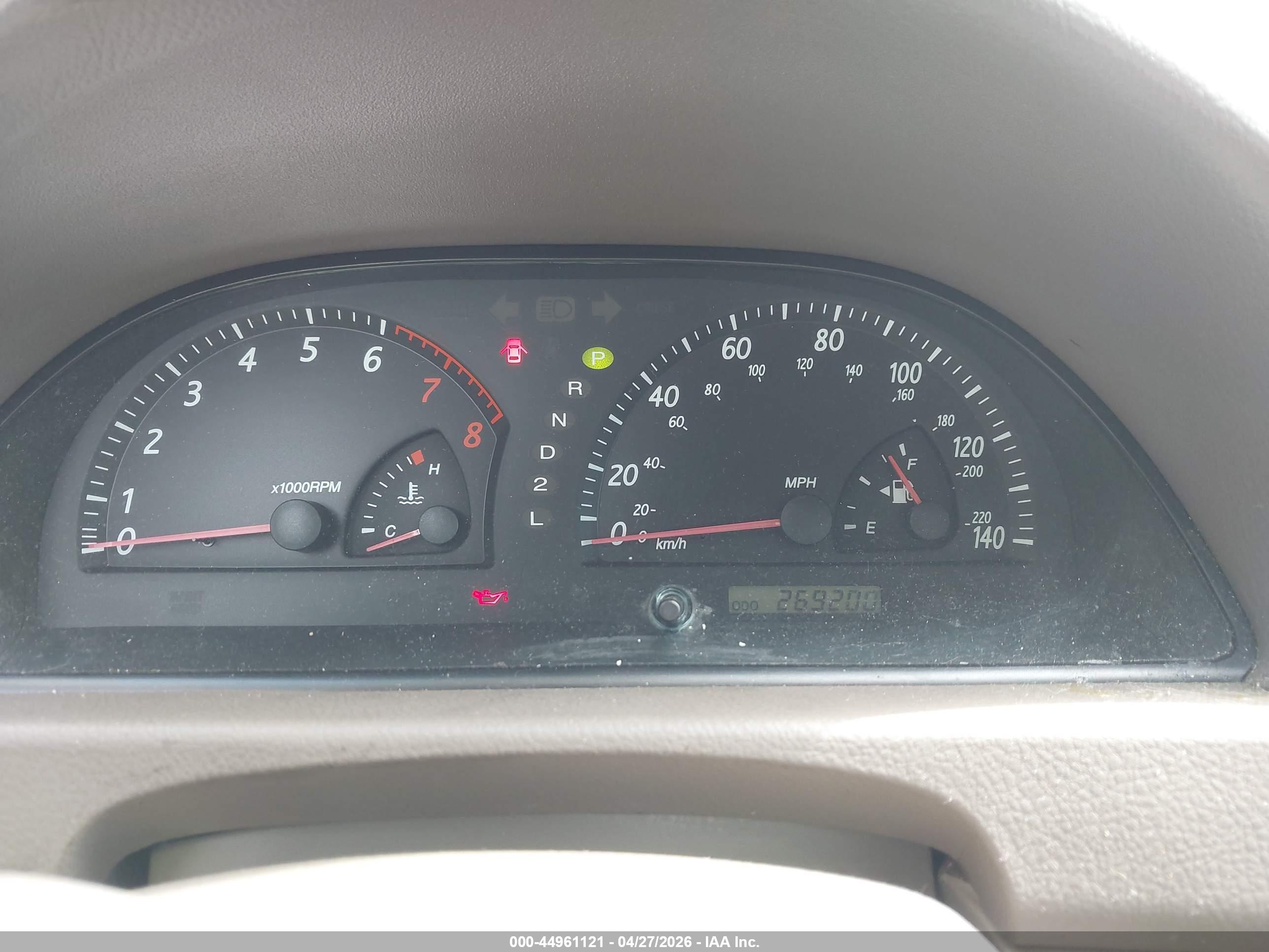 TOYOTA CAMRY image 7