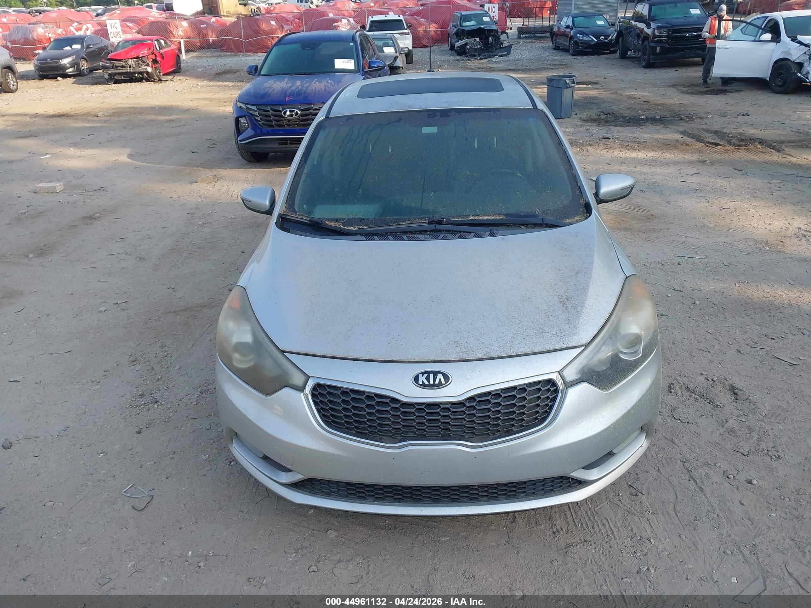 KIA FORTE image 6