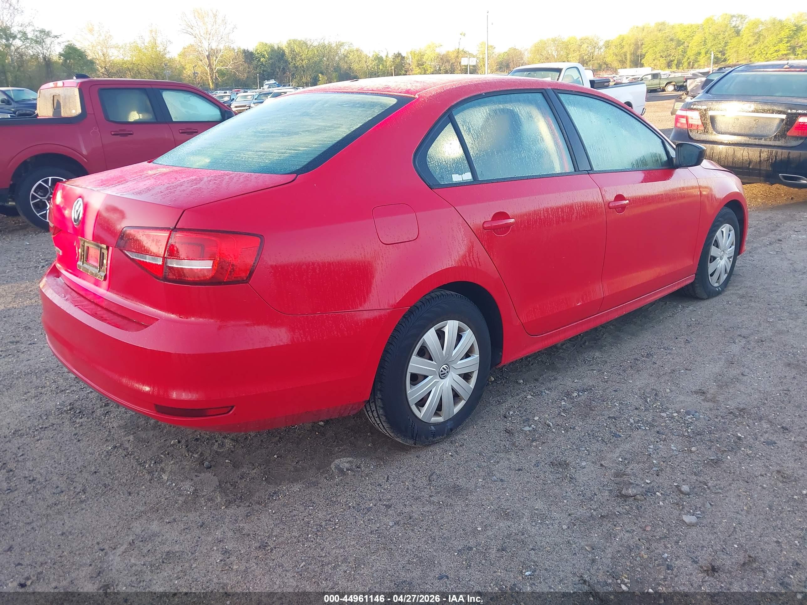 VOLKSWAGEN JETTA image 4