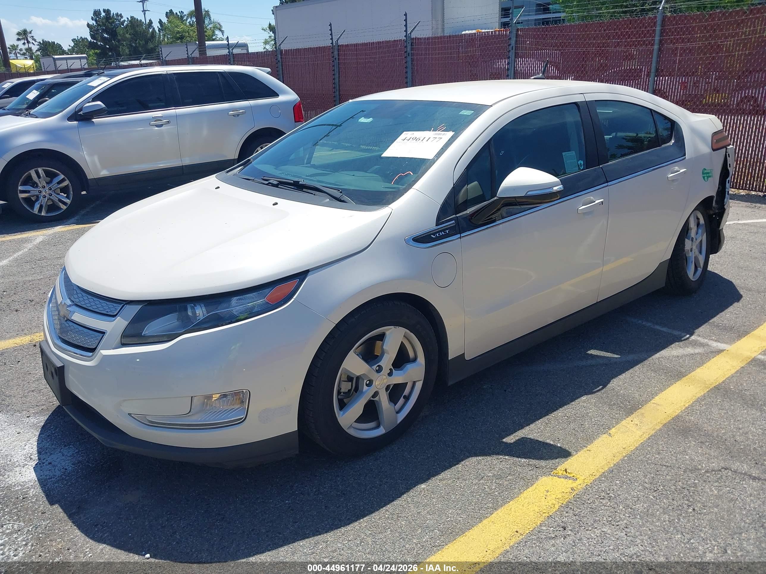 CHEVROLET VOLT image 2