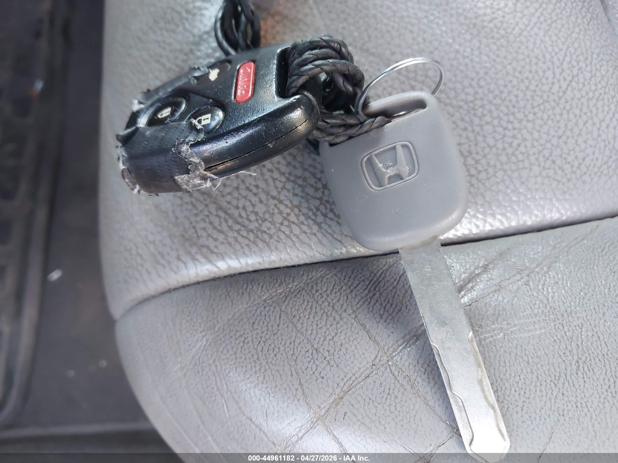 HONDA PILOT image 11