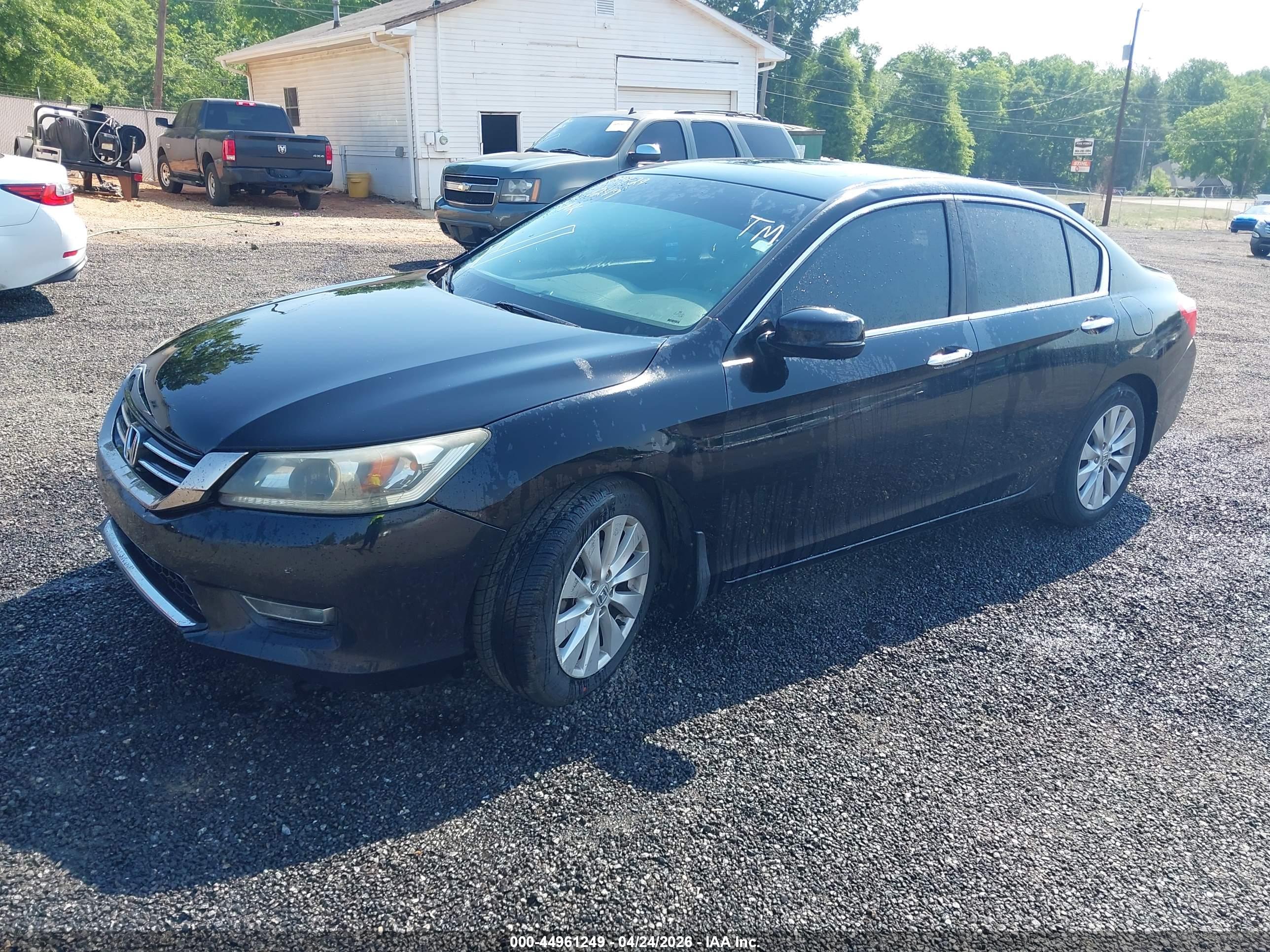 HONDA ACCORD image 2