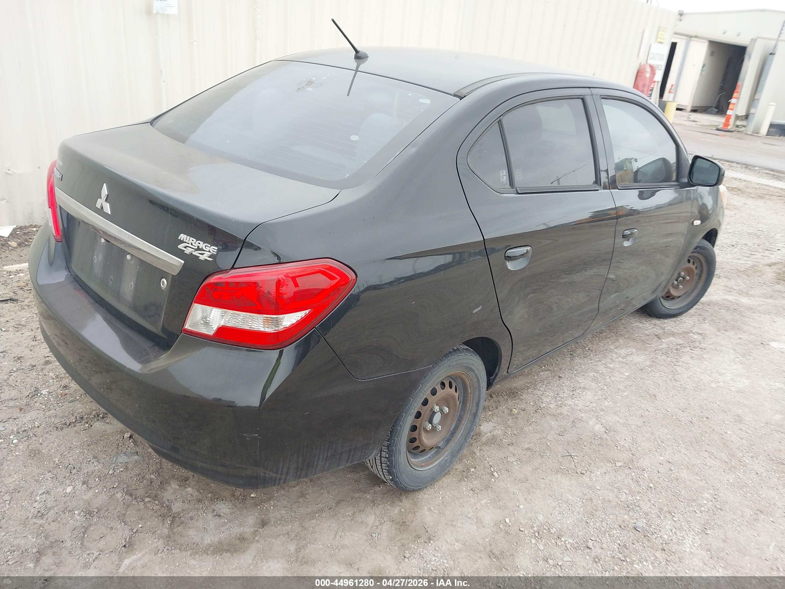 MITSUBISHI MIRAGE image 4