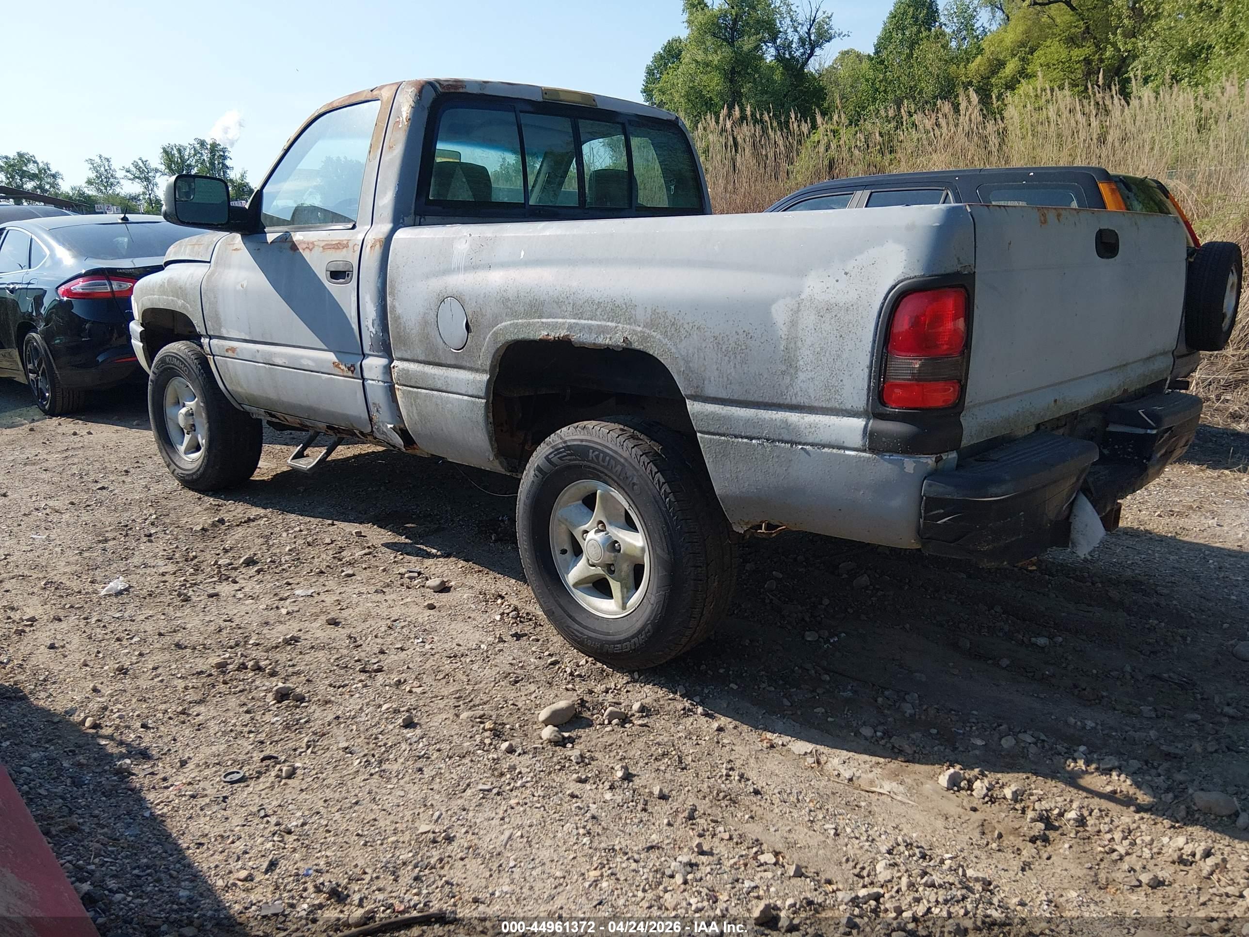 DODGE RAM image 3