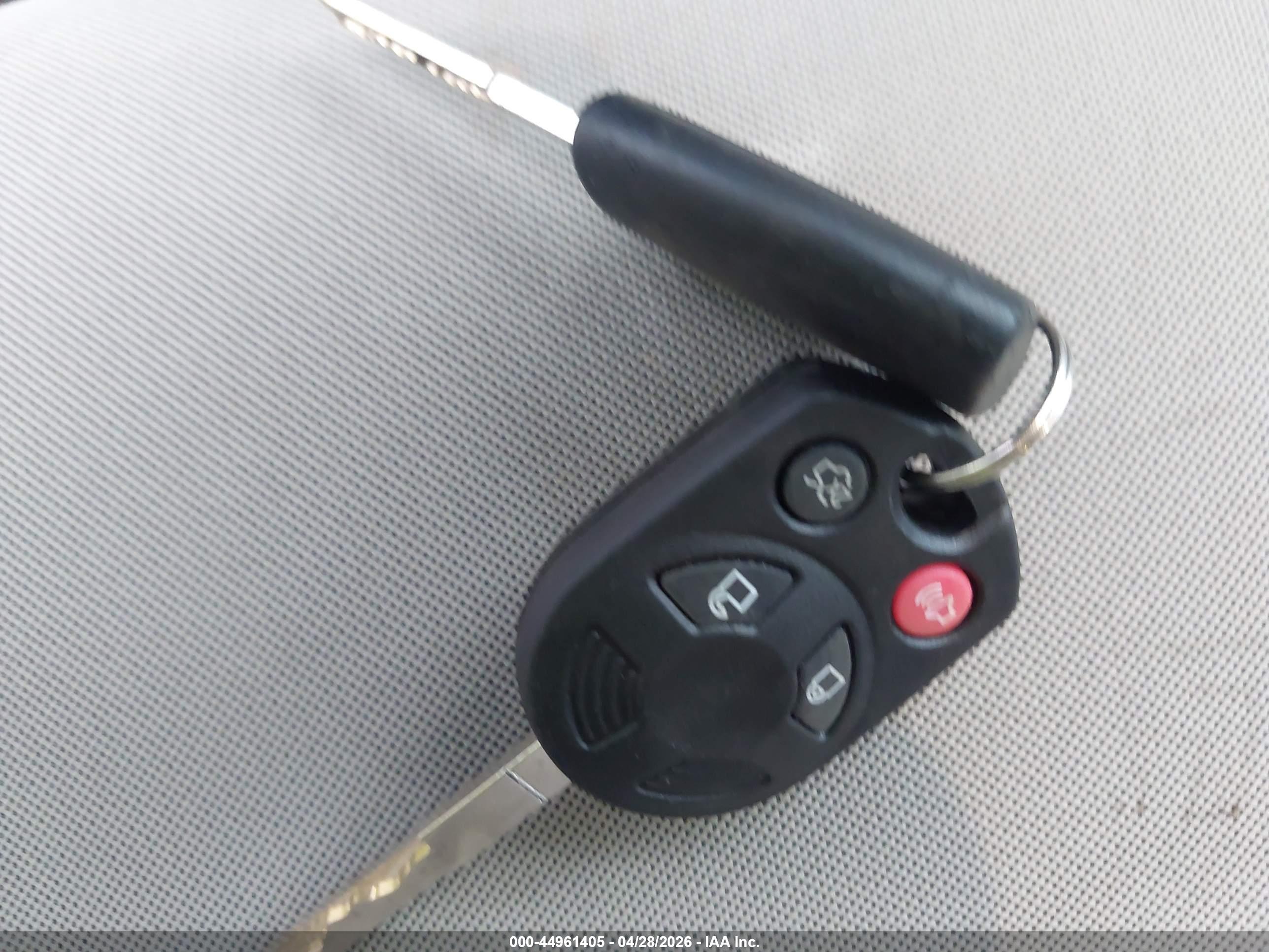FORD ESCAPE image 11