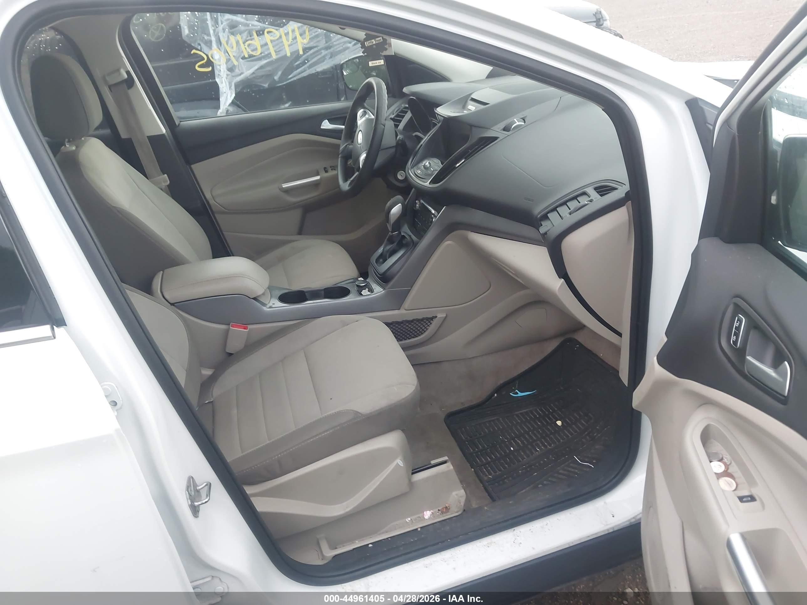 FORD ESCAPE image 5