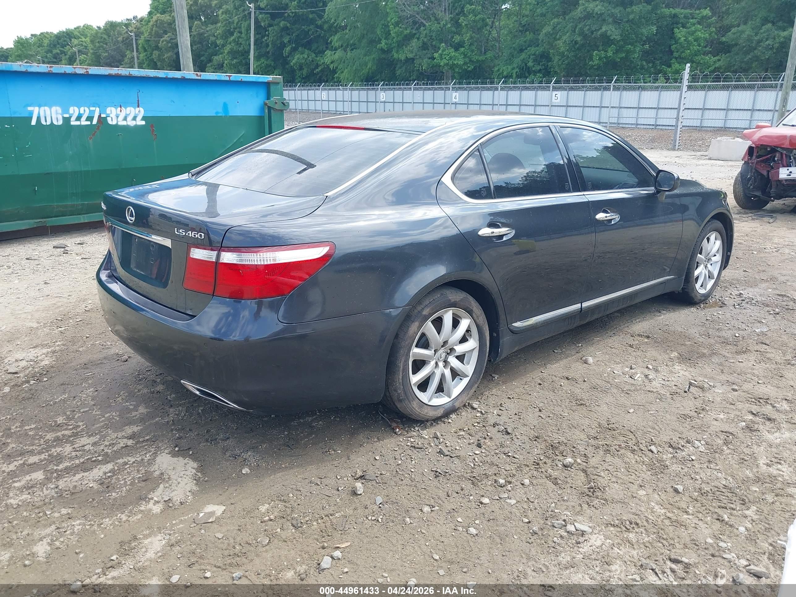 LEXUS LS image 4