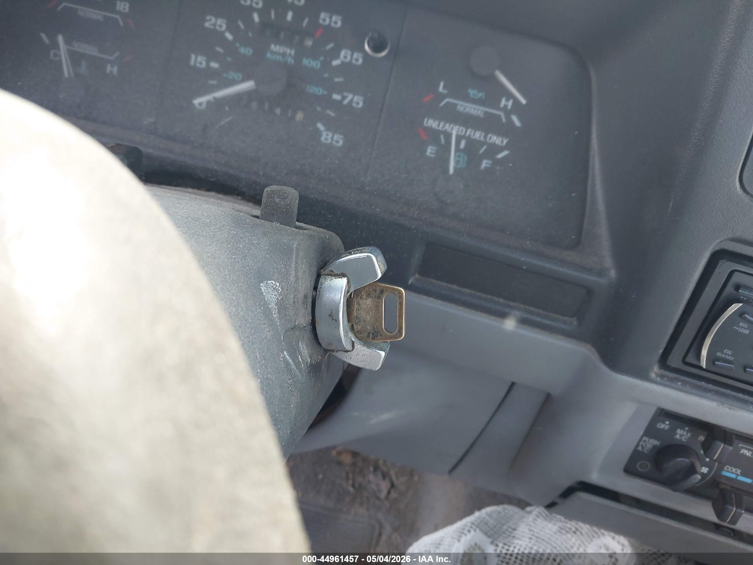 FORD RANGER image 11
