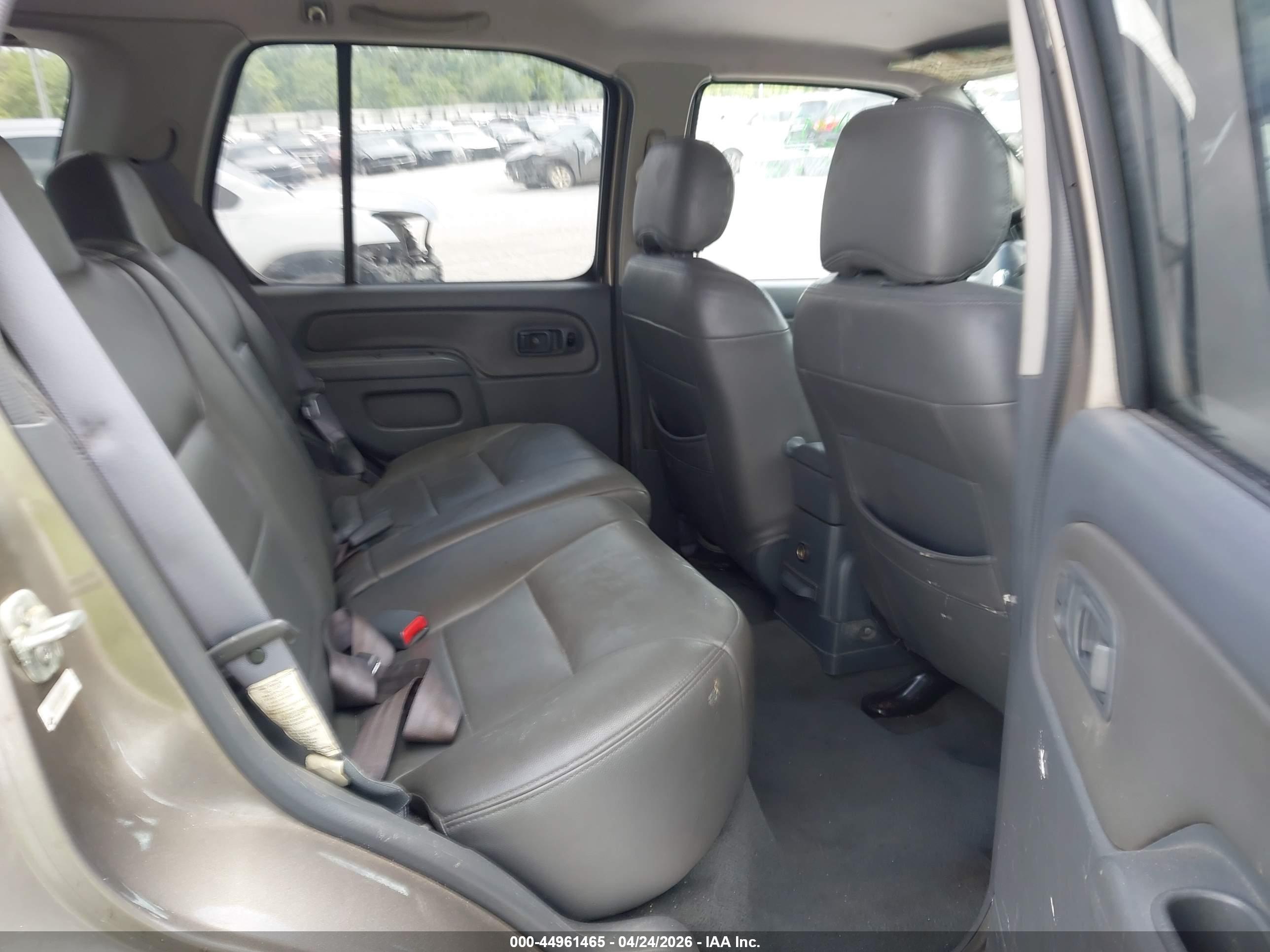 NISSAN XTERRA image 8