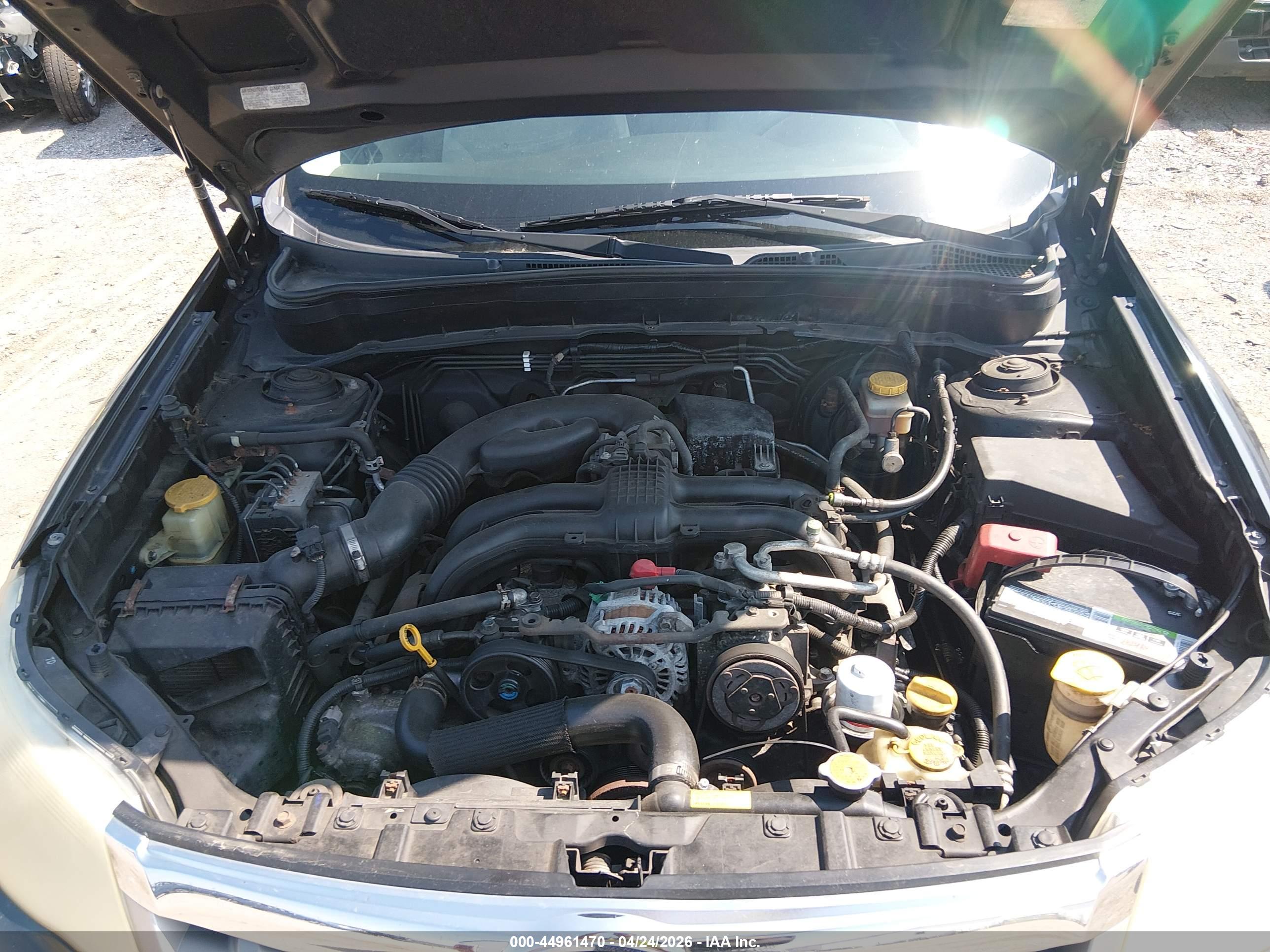 SUBARU FORESTER image 10