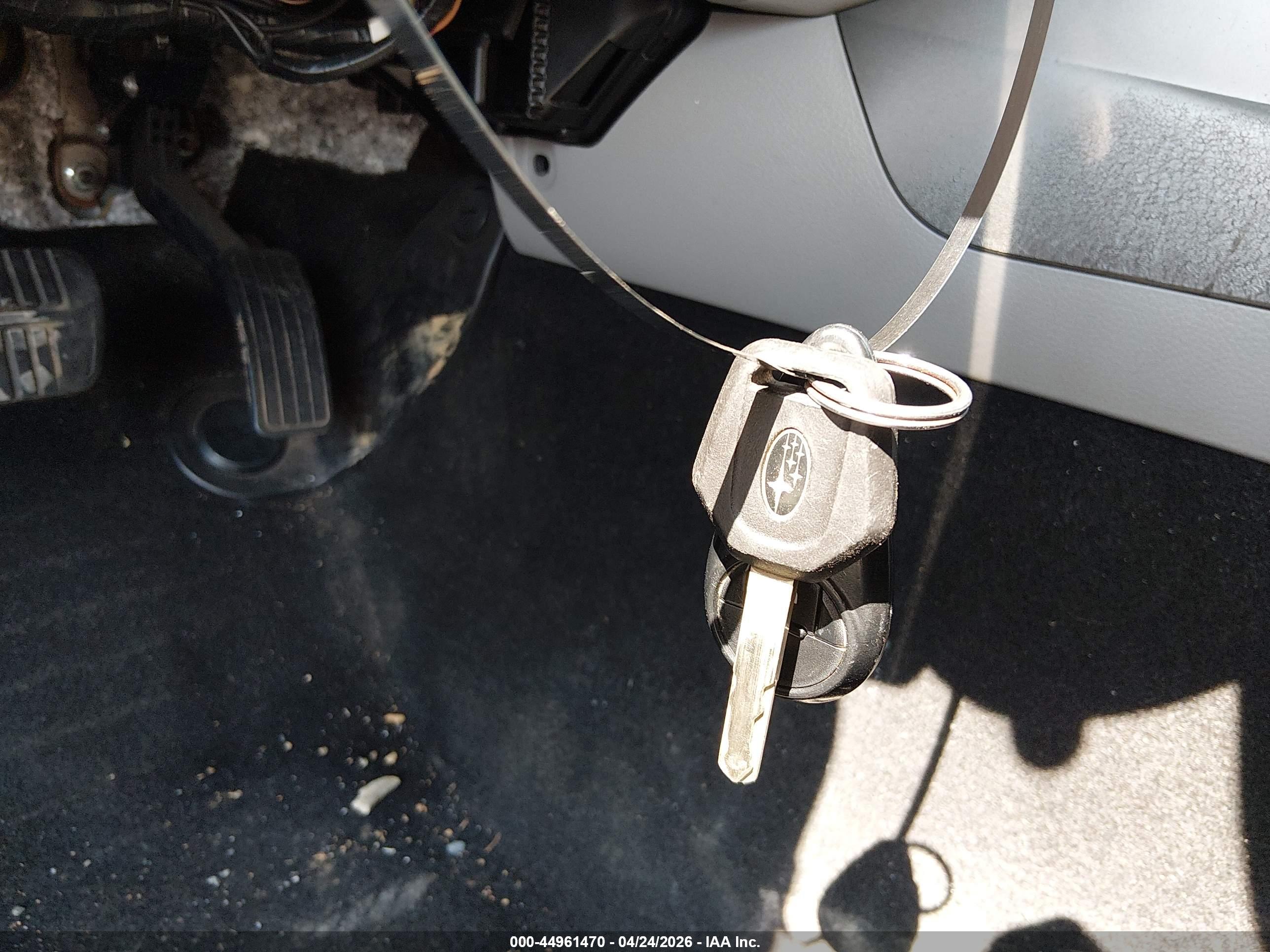 SUBARU FORESTER image 11