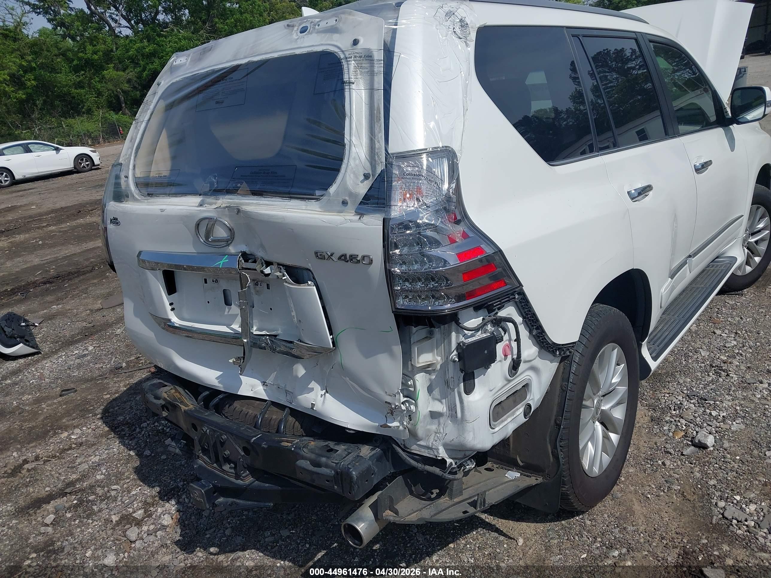 LEXUS GX image 6