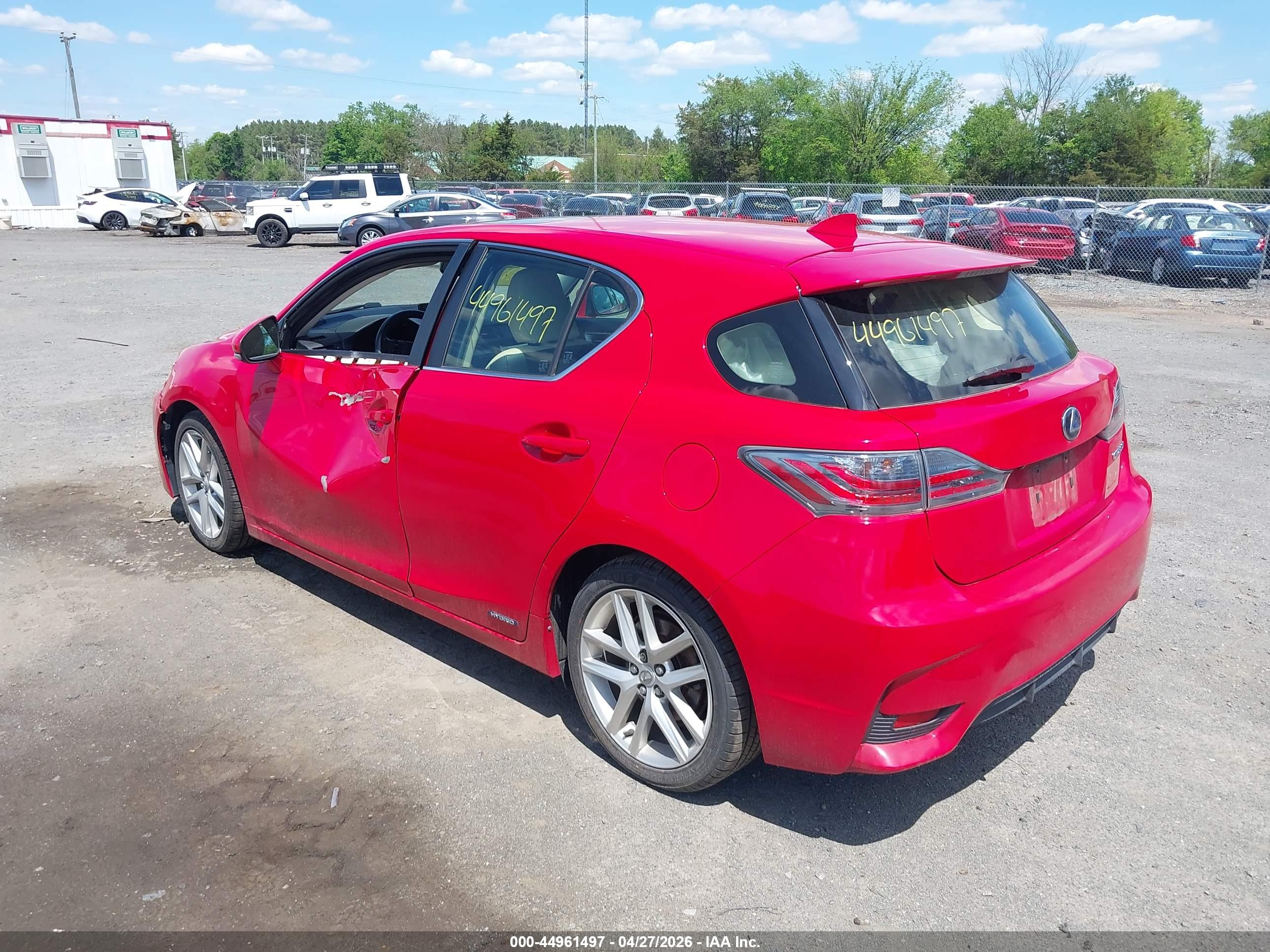 LEXUS CT image 3