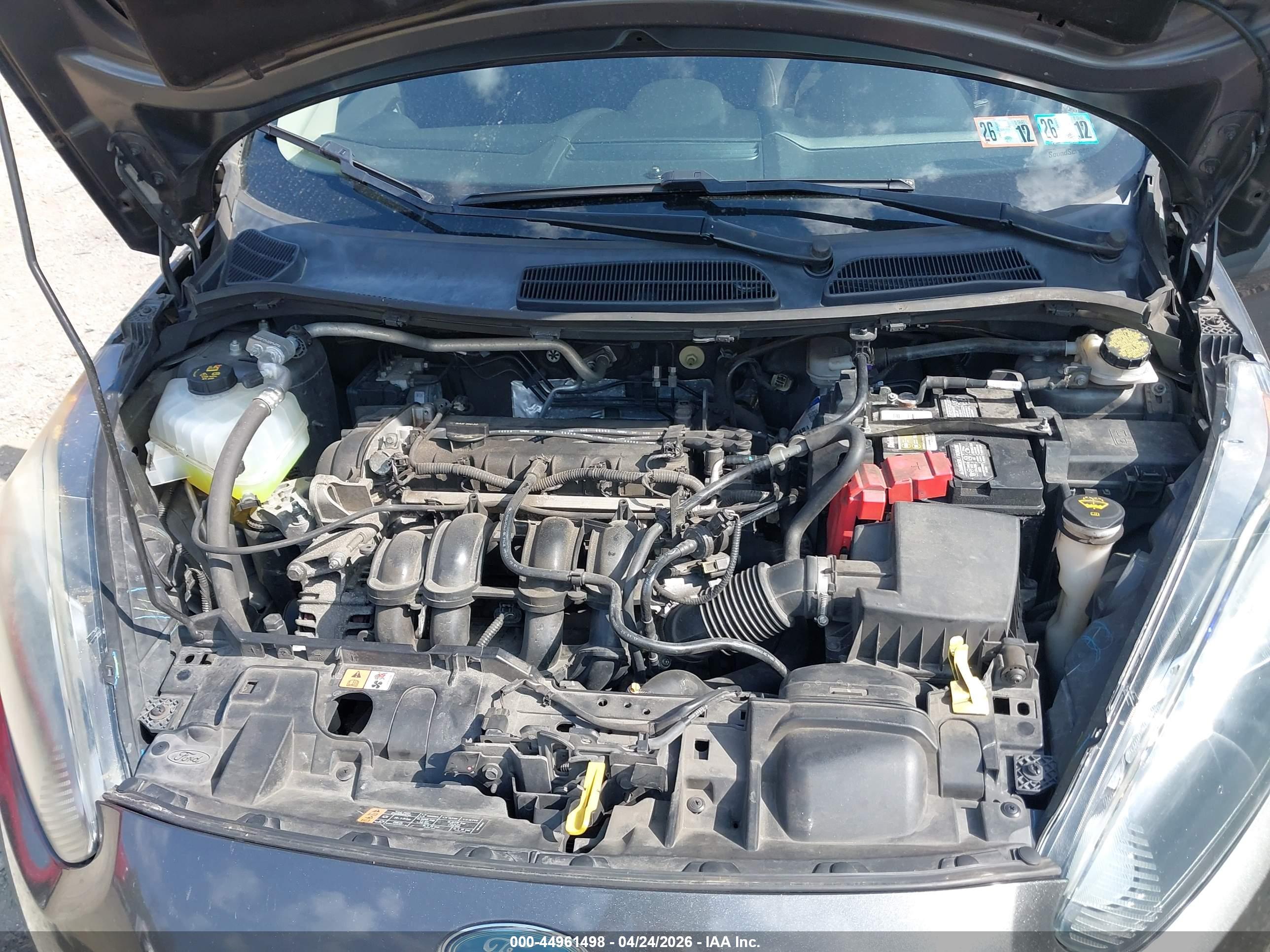 FORD FIESTA image 10