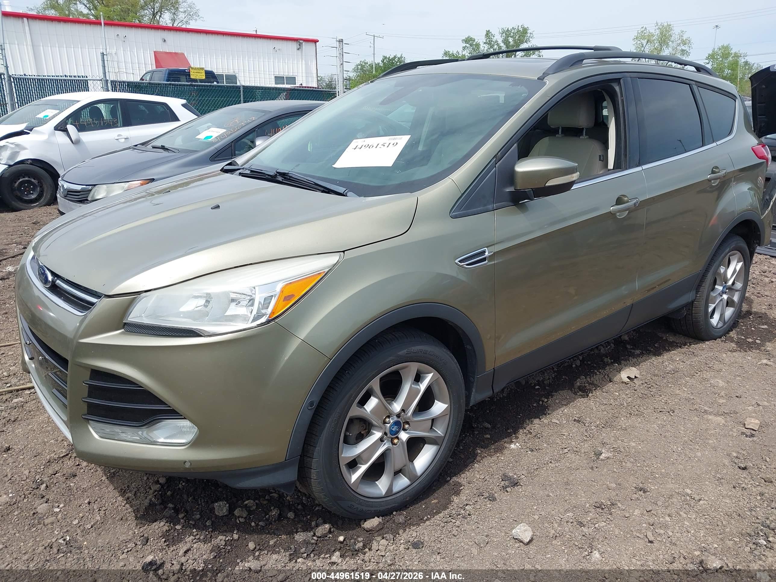 FORD ESCAPE image 2