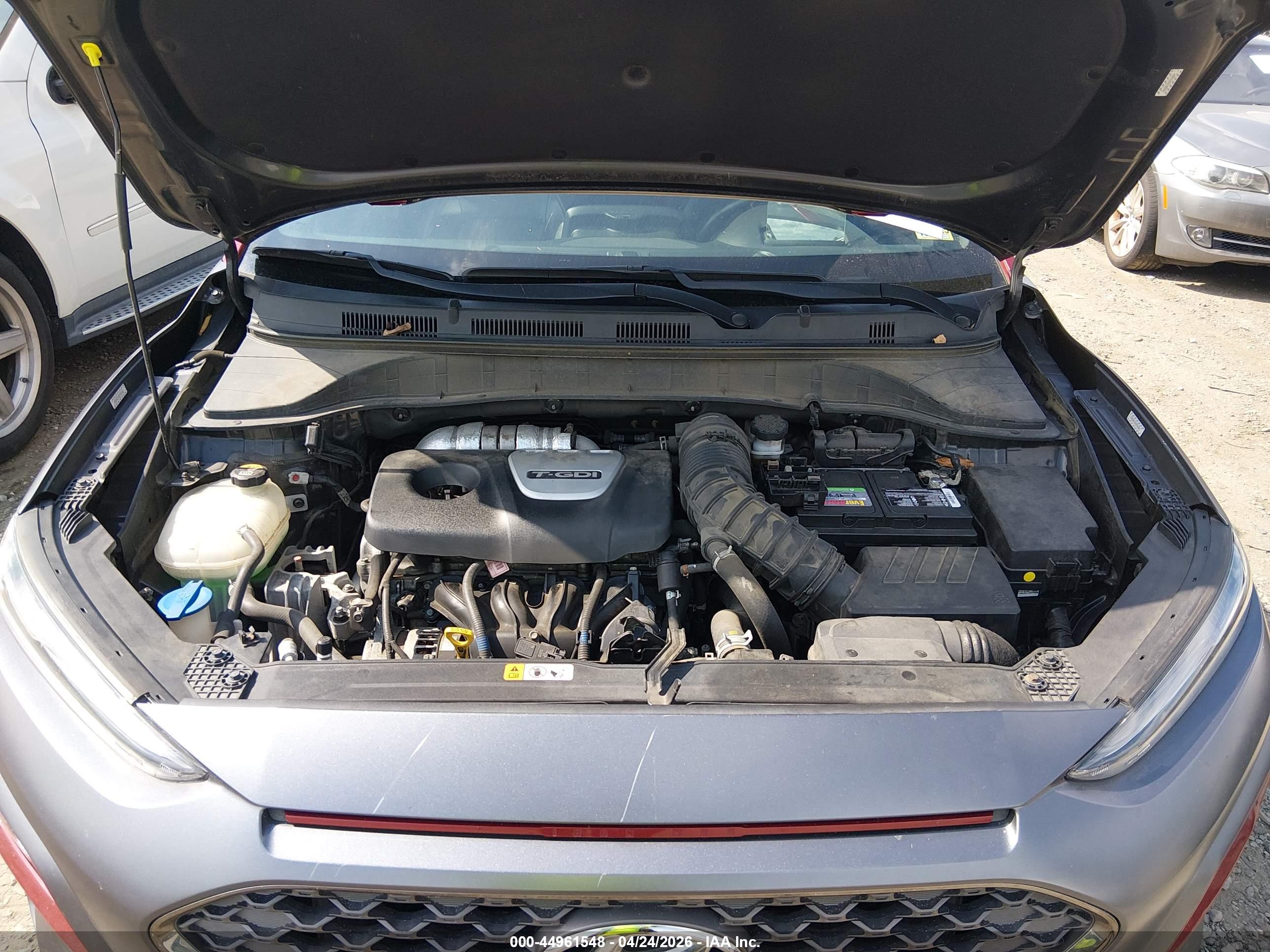 HYUNDAI KONA image 10