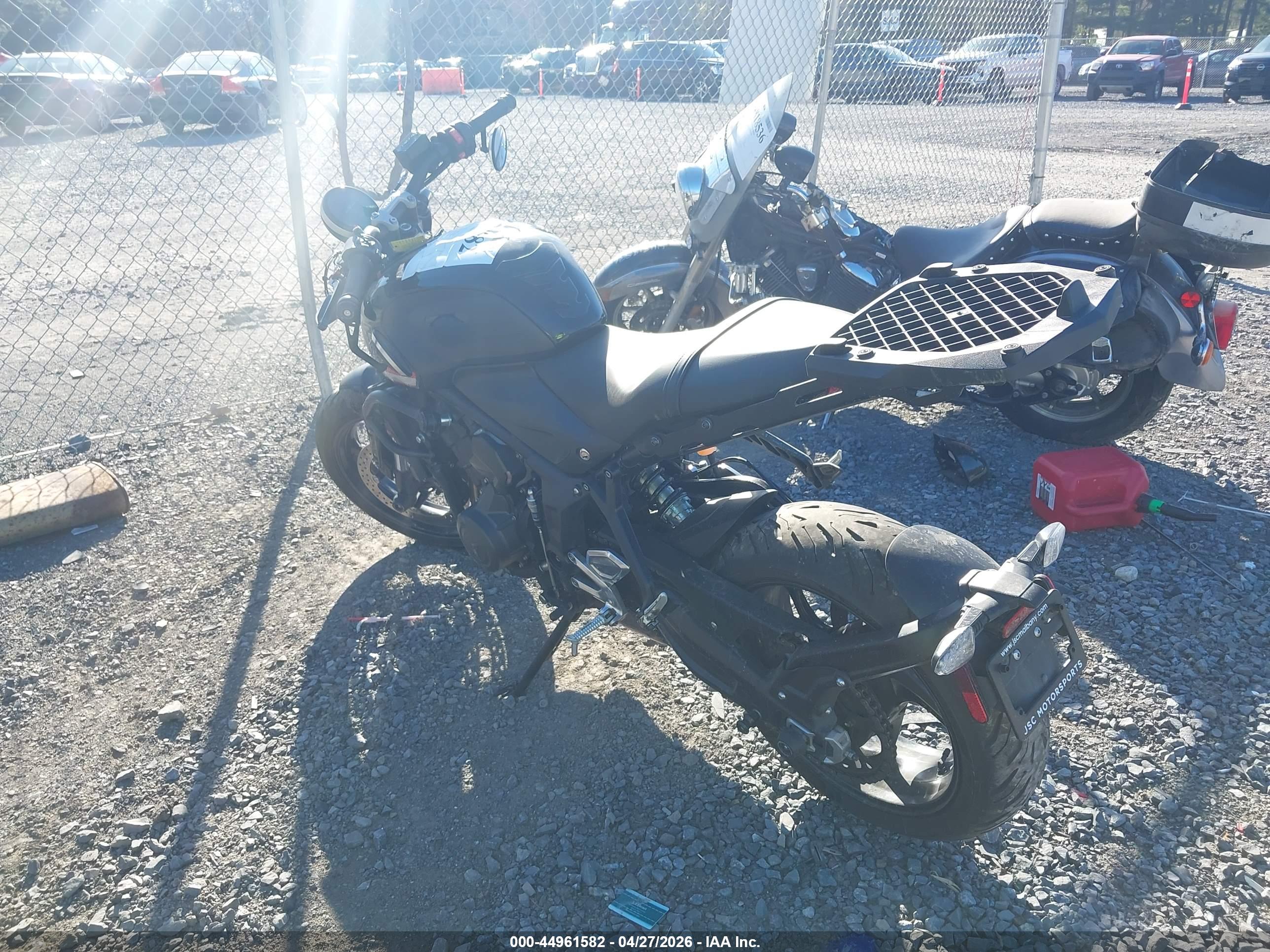 TRIUMPH MOTORCYCLE image 3