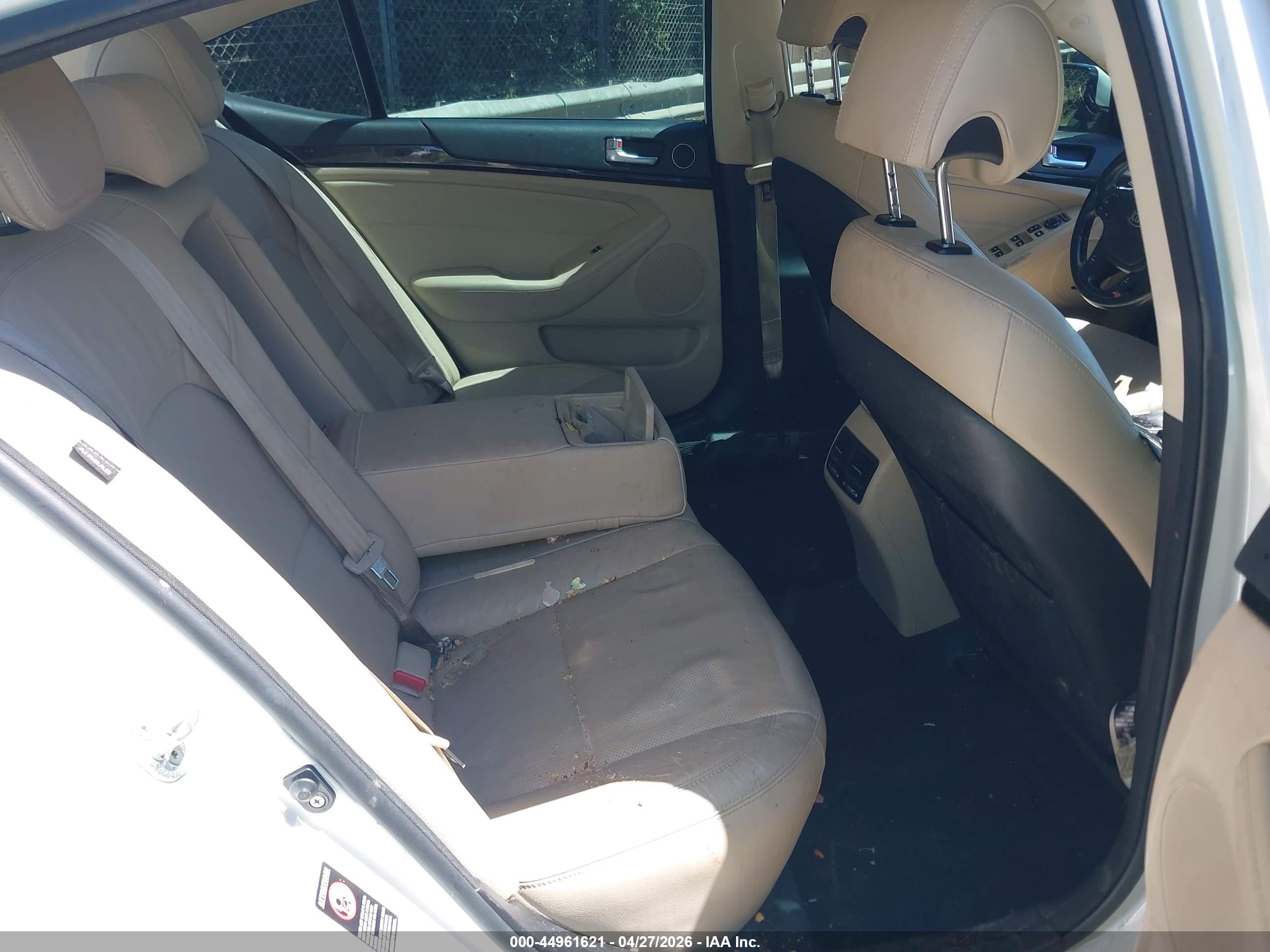 KIA CADENZA image 8