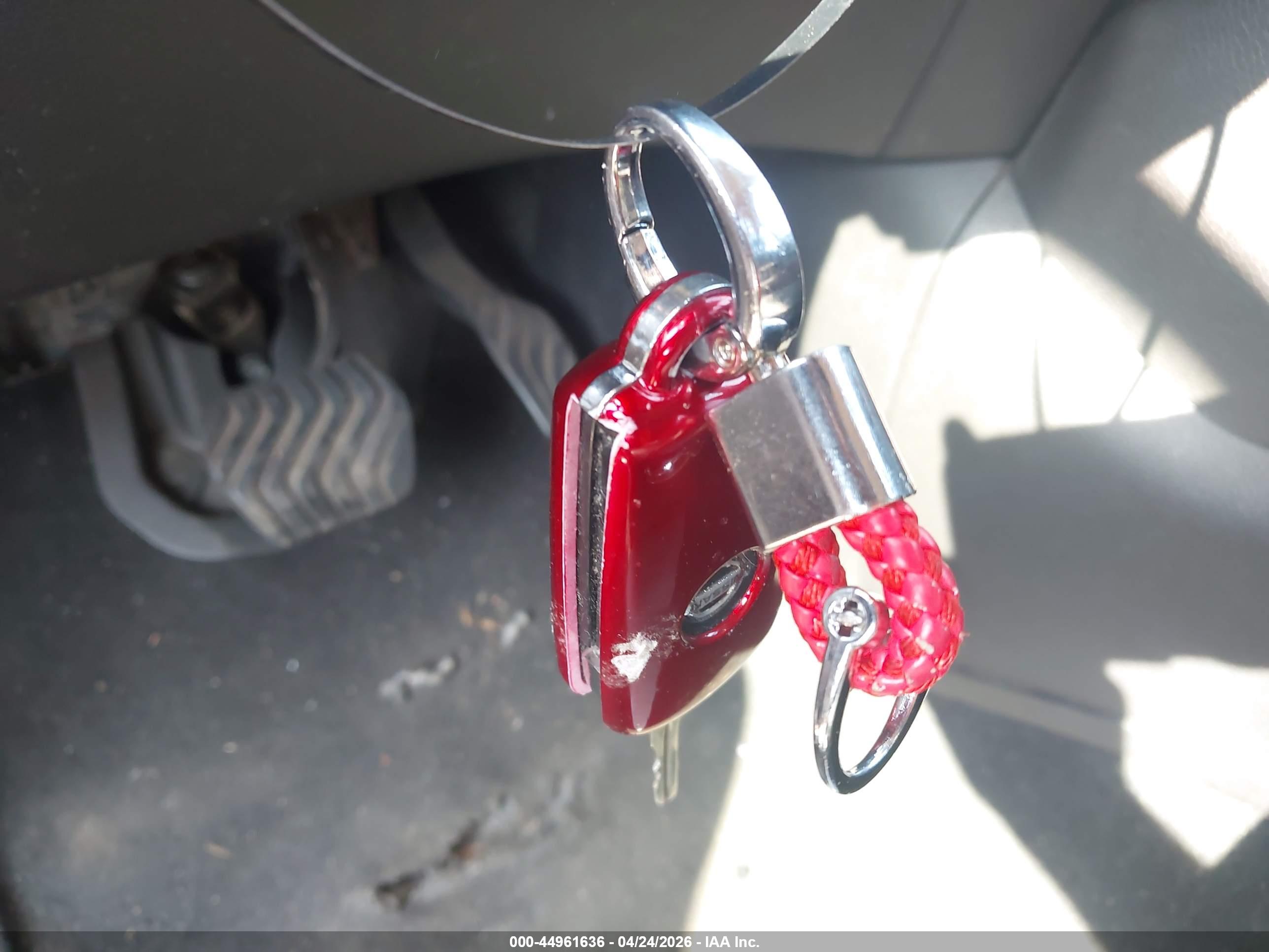 NISSAN ROGUE image 11