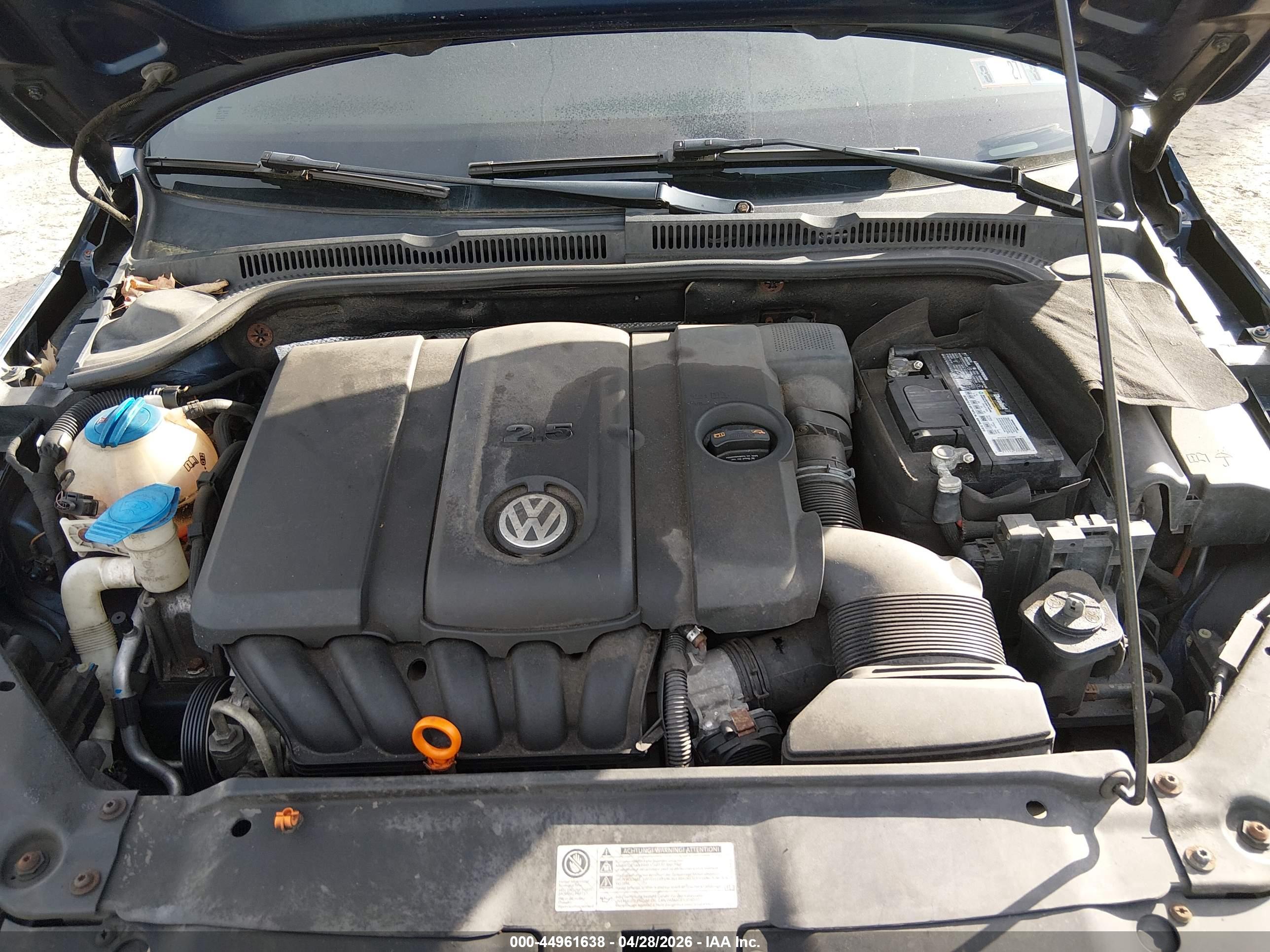 VOLKSWAGEN JETTA image 10