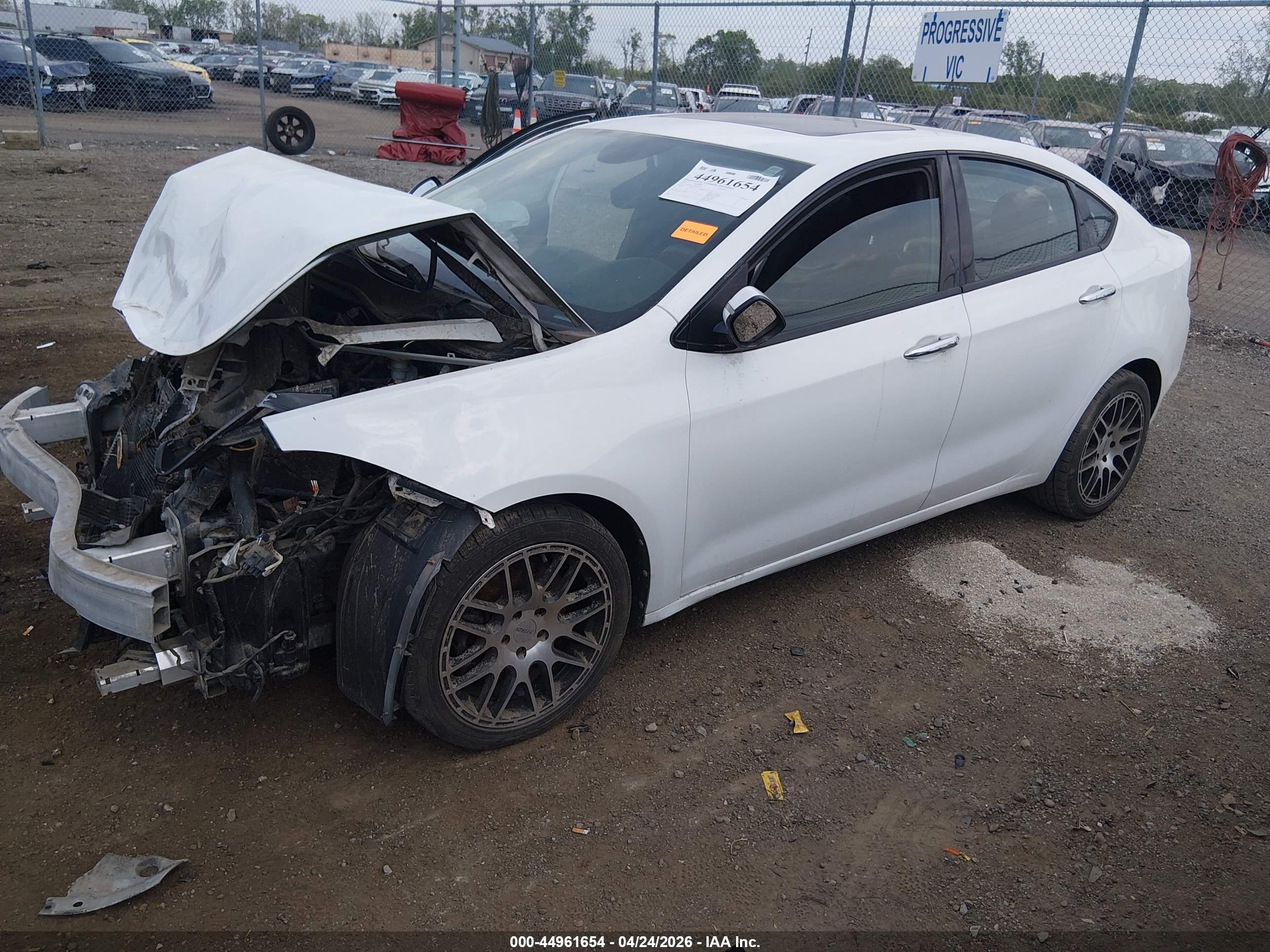 DODGE DART image 2