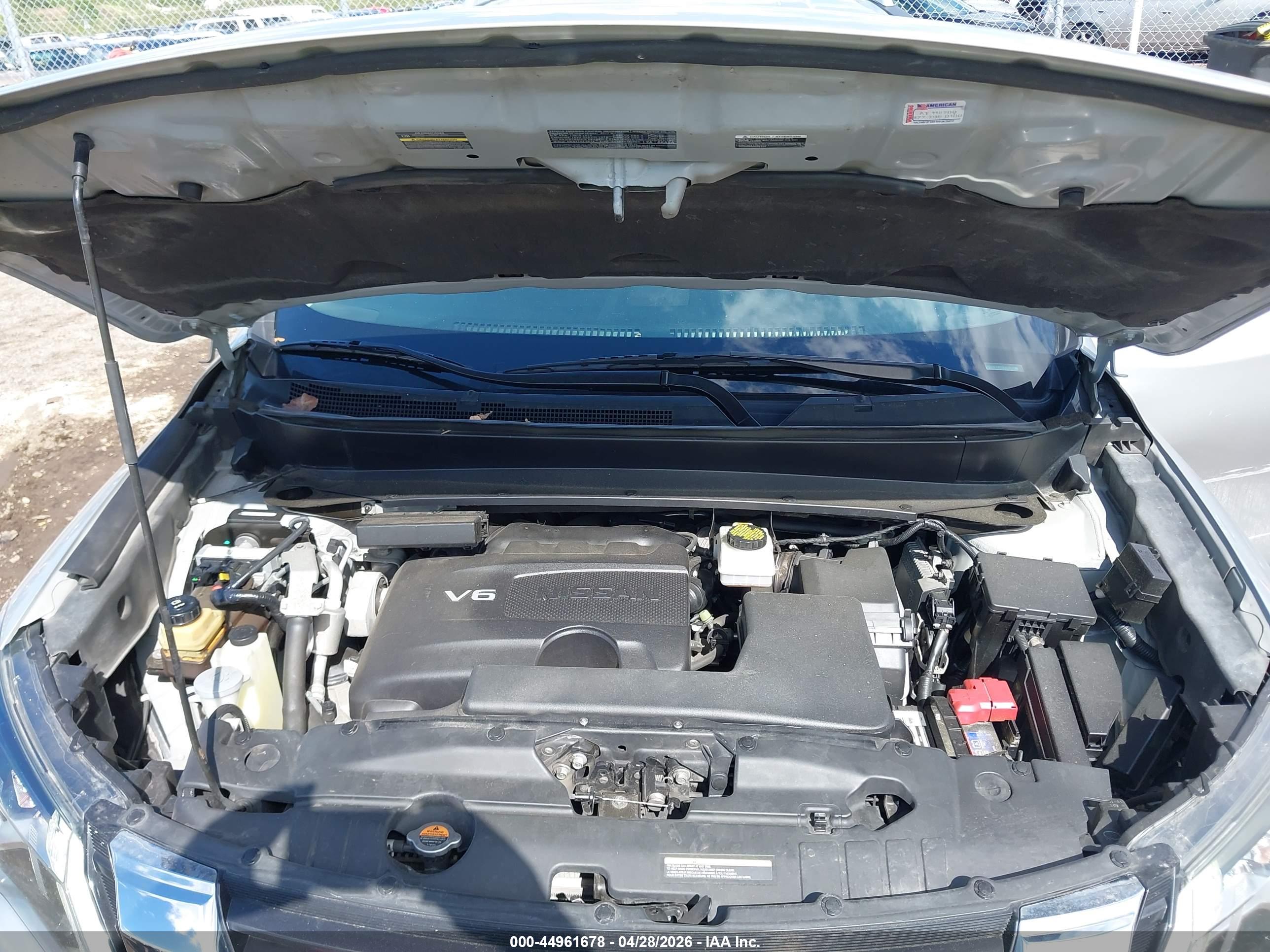 NISSAN PATHFINDER image 10