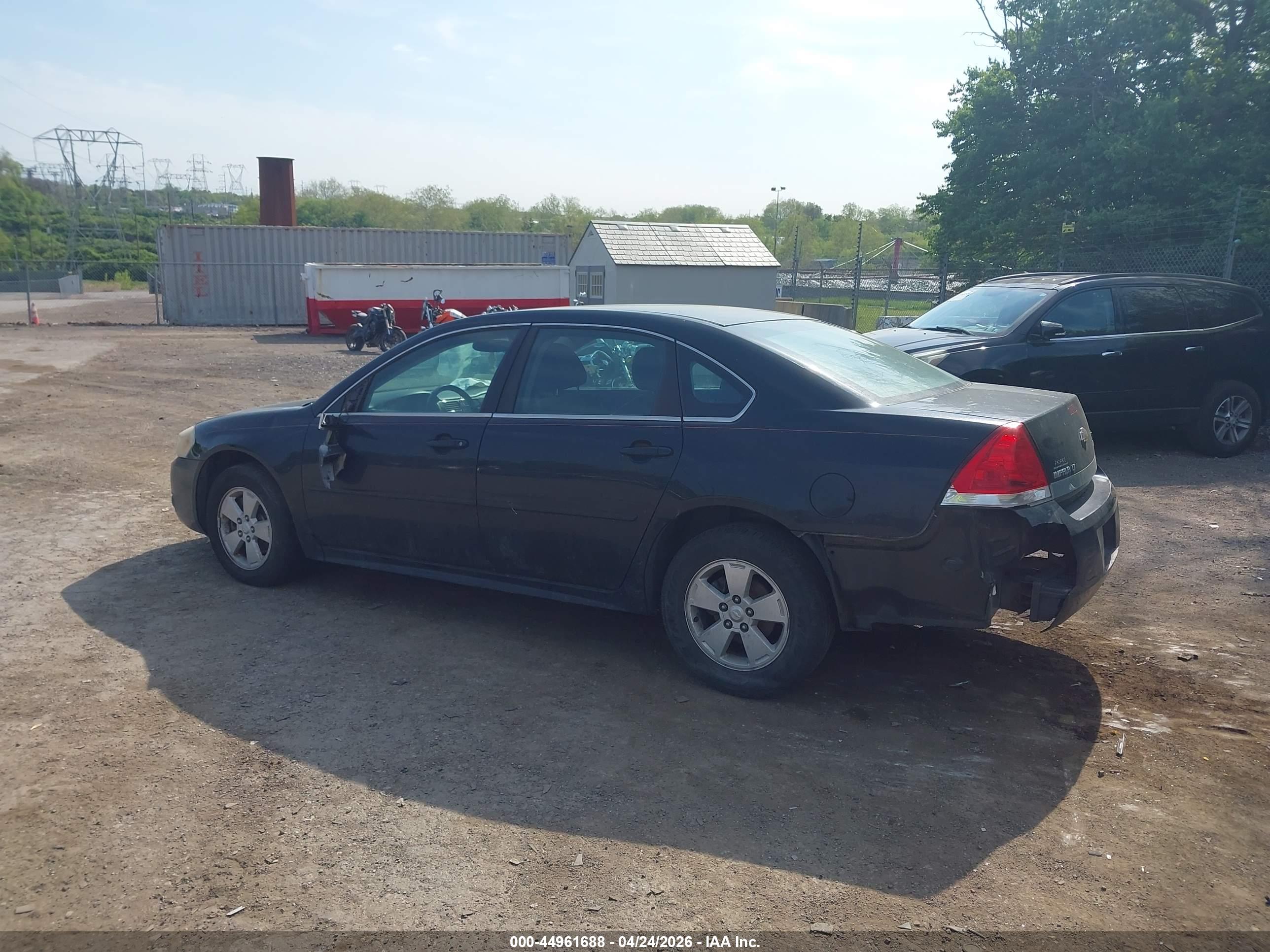 CHEVROLET IMPALA image 6