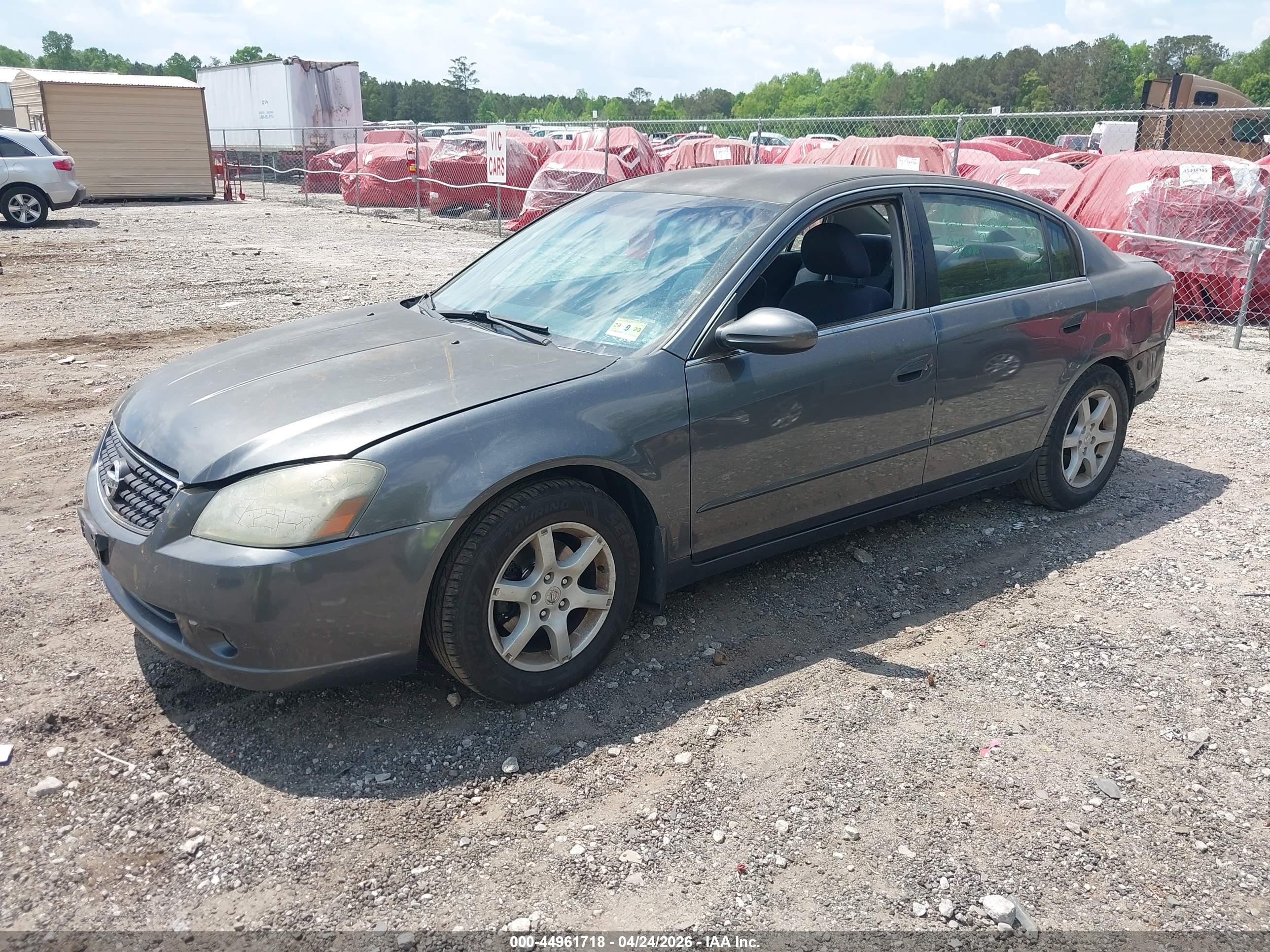 NISSAN ALTIMA image 2