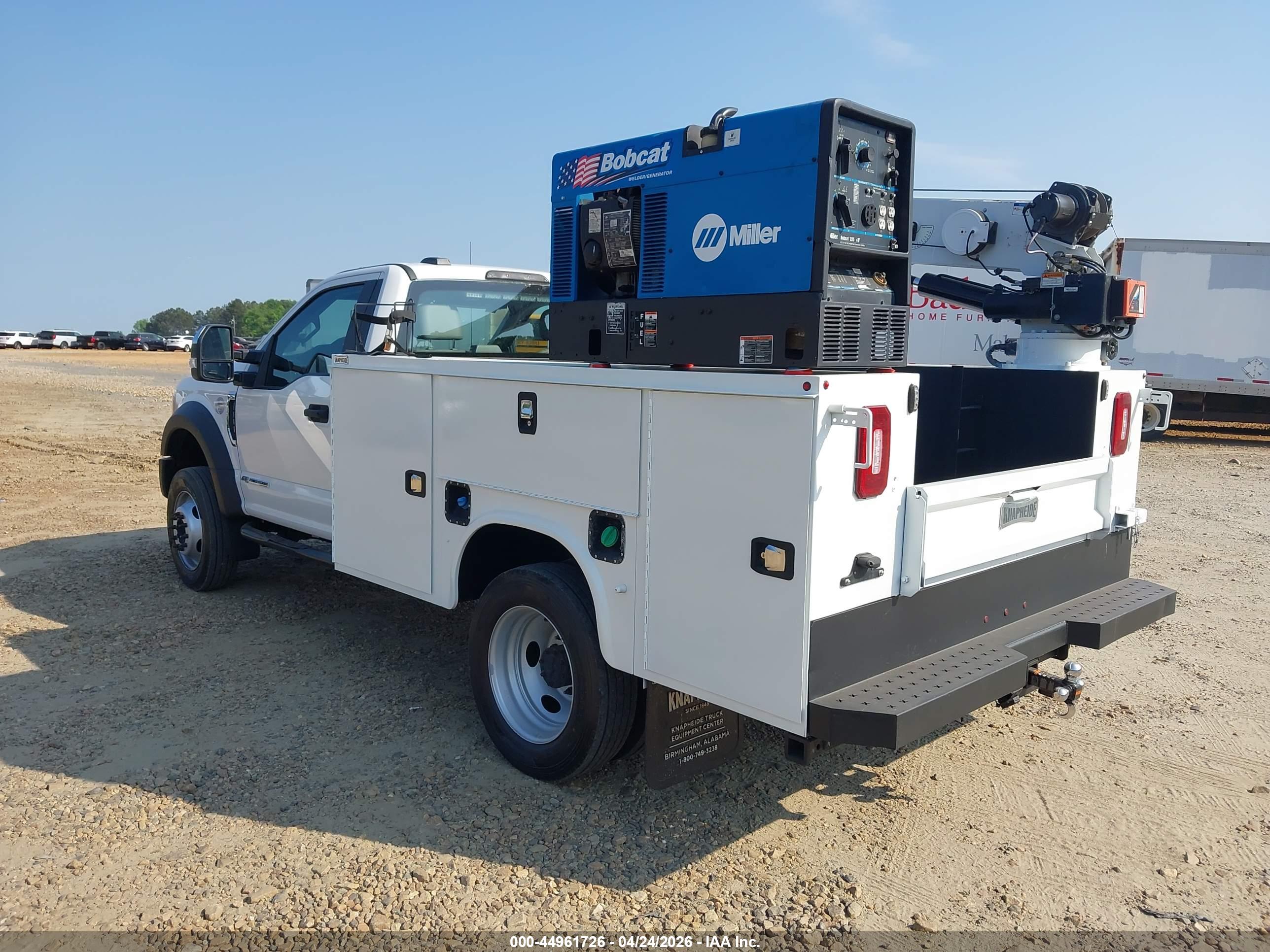 FORD F-550 image 3
