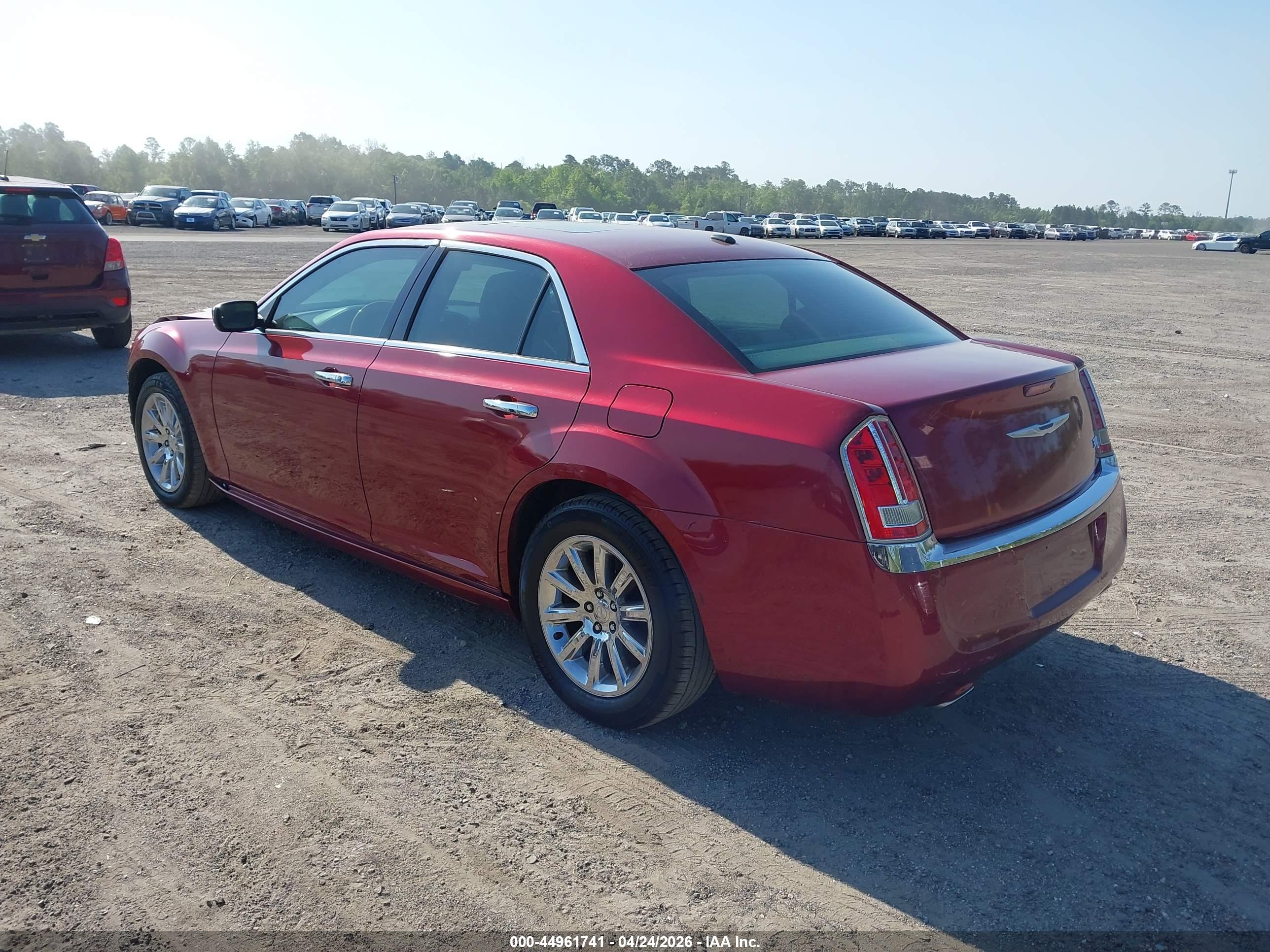 CHRYSLER 300C image 3