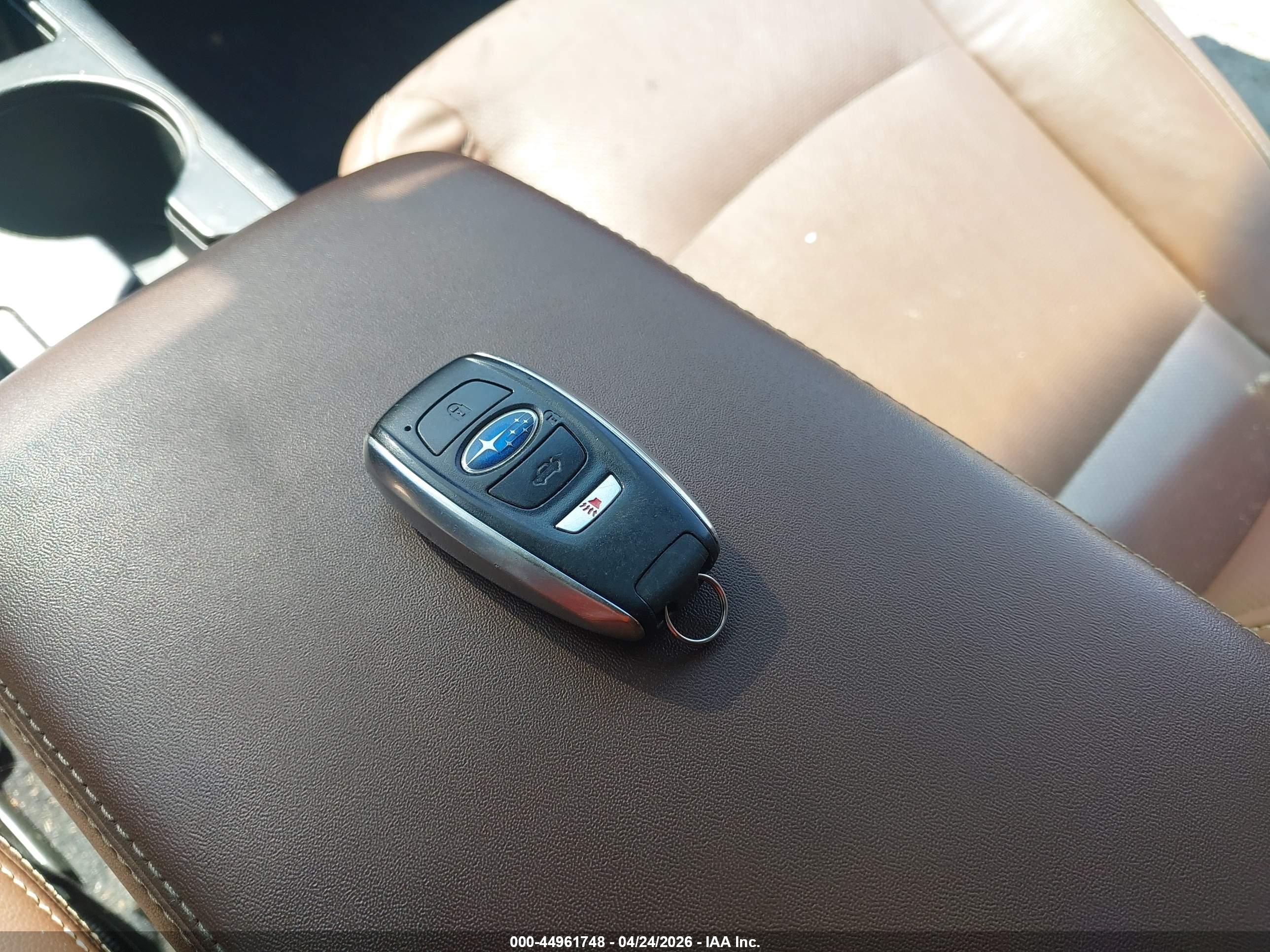 SUBARU OUTBACK image 11