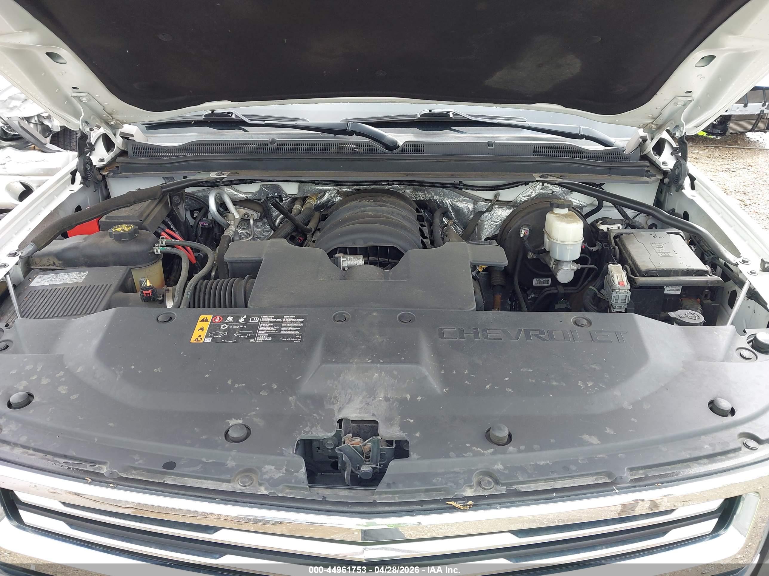 CHEVROLET TAHOE image 10