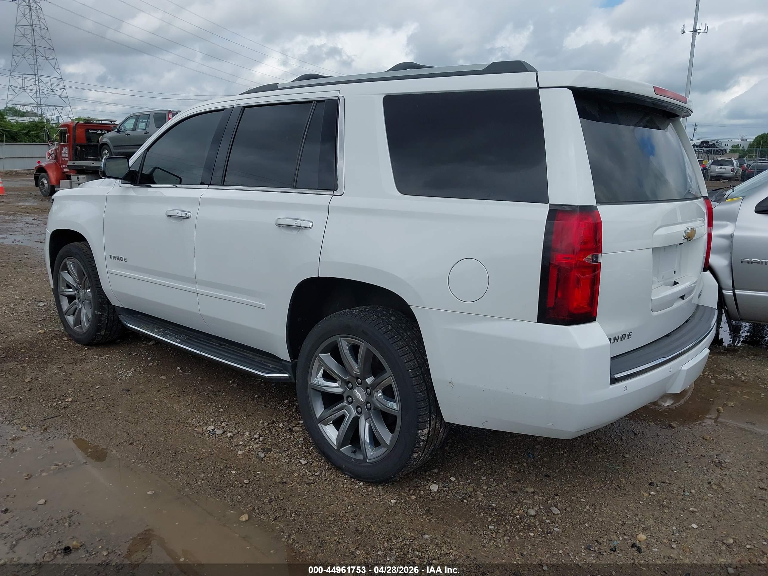 CHEVROLET TAHOE image 3