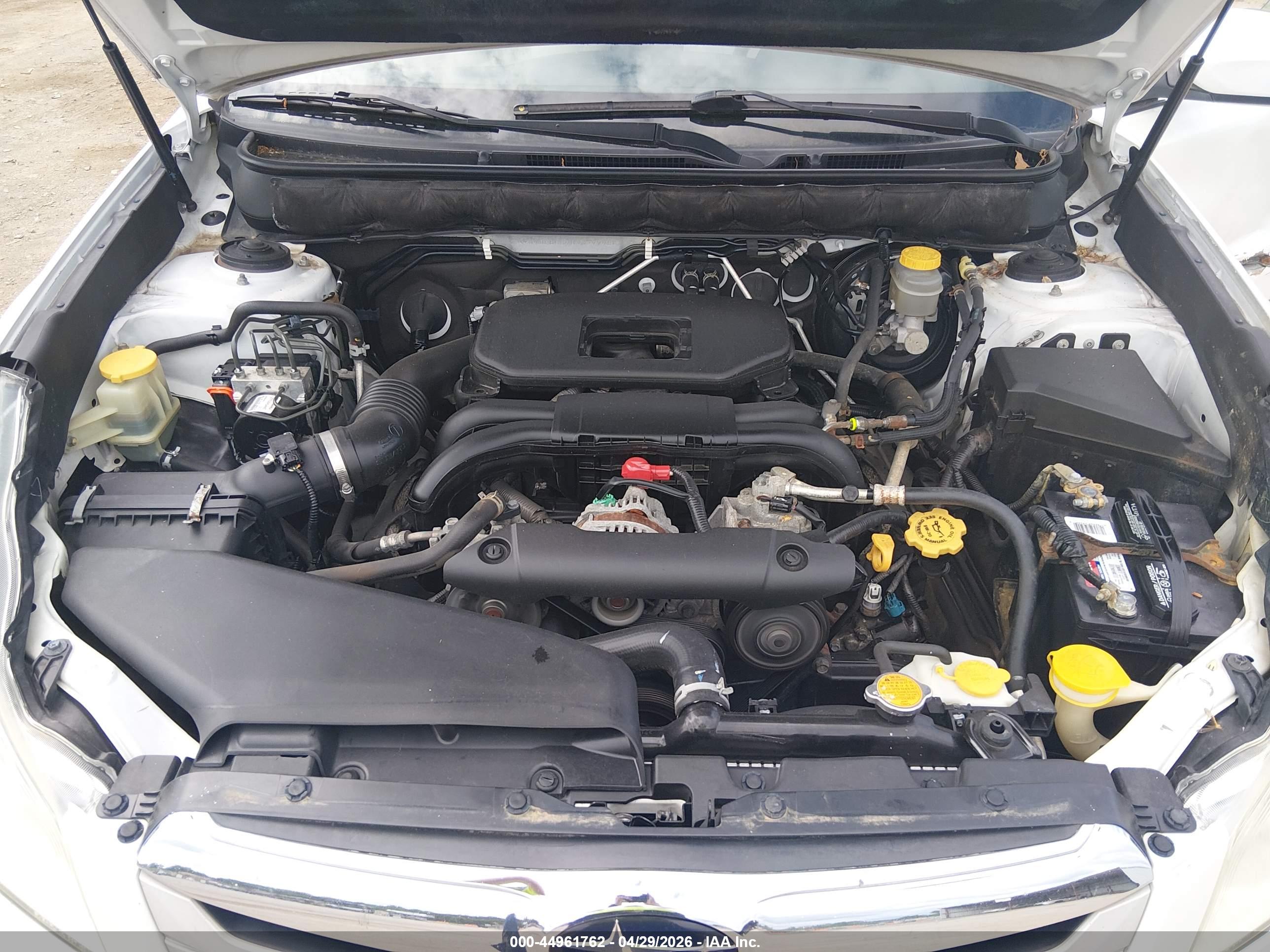 SUBARU OUTBACK image 10