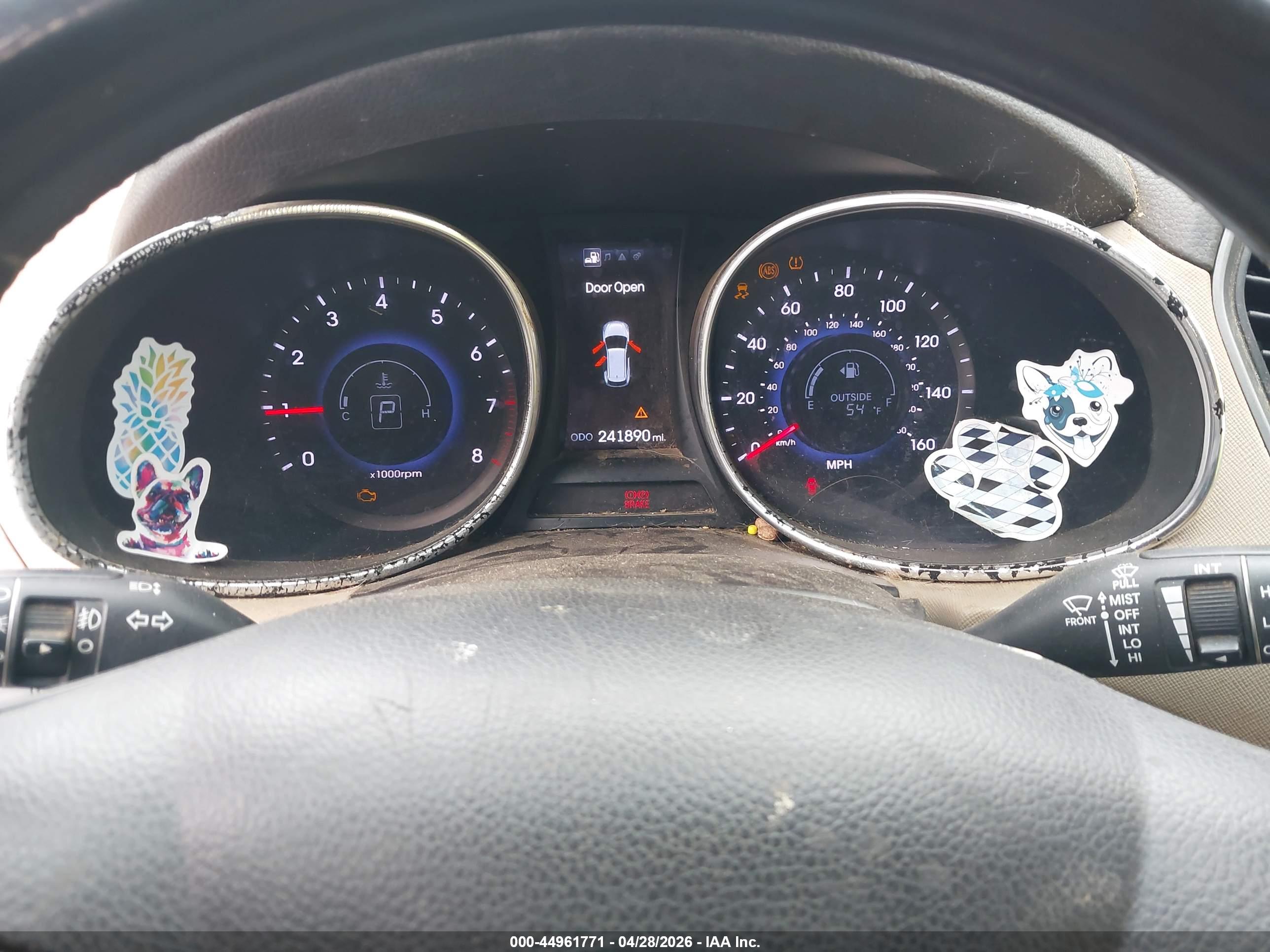 HYUNDAI SANTA image 7