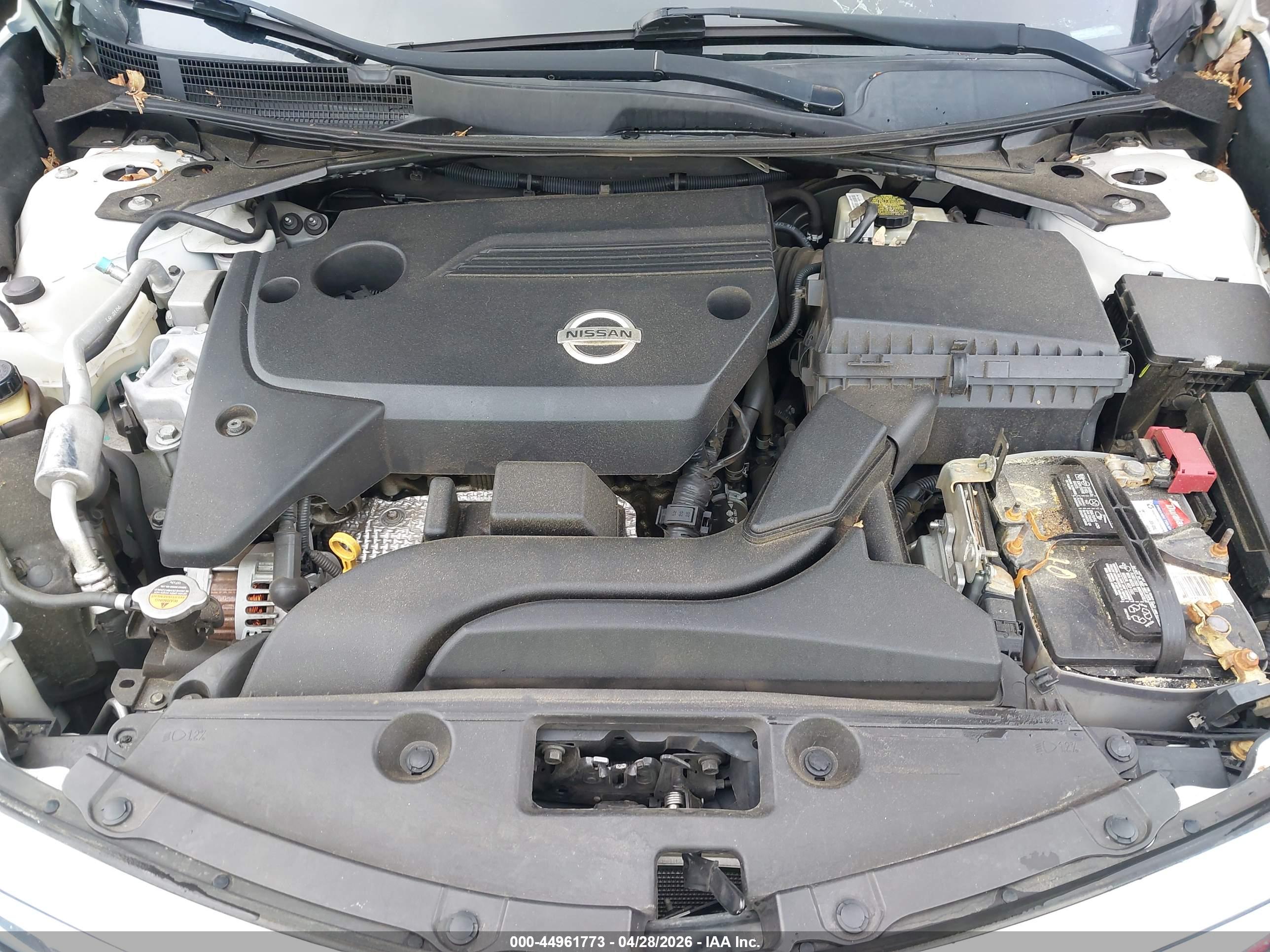 NISSAN ALTIMA image 10