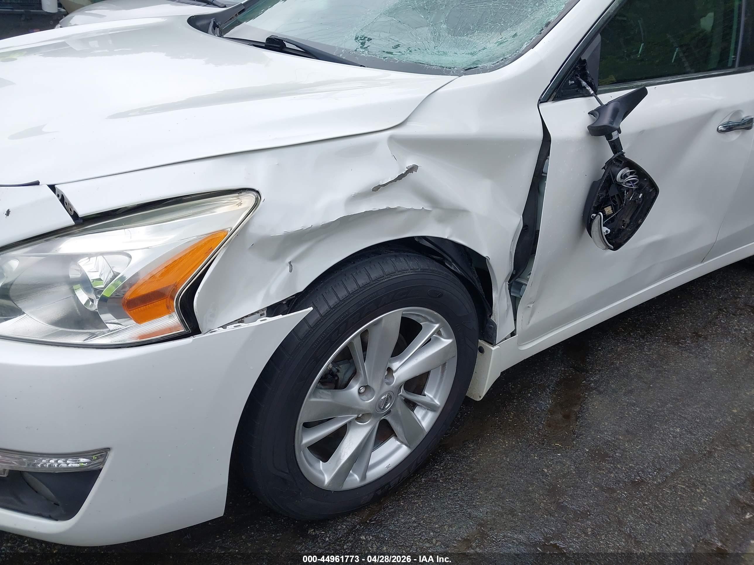 NISSAN ALTIMA image 6