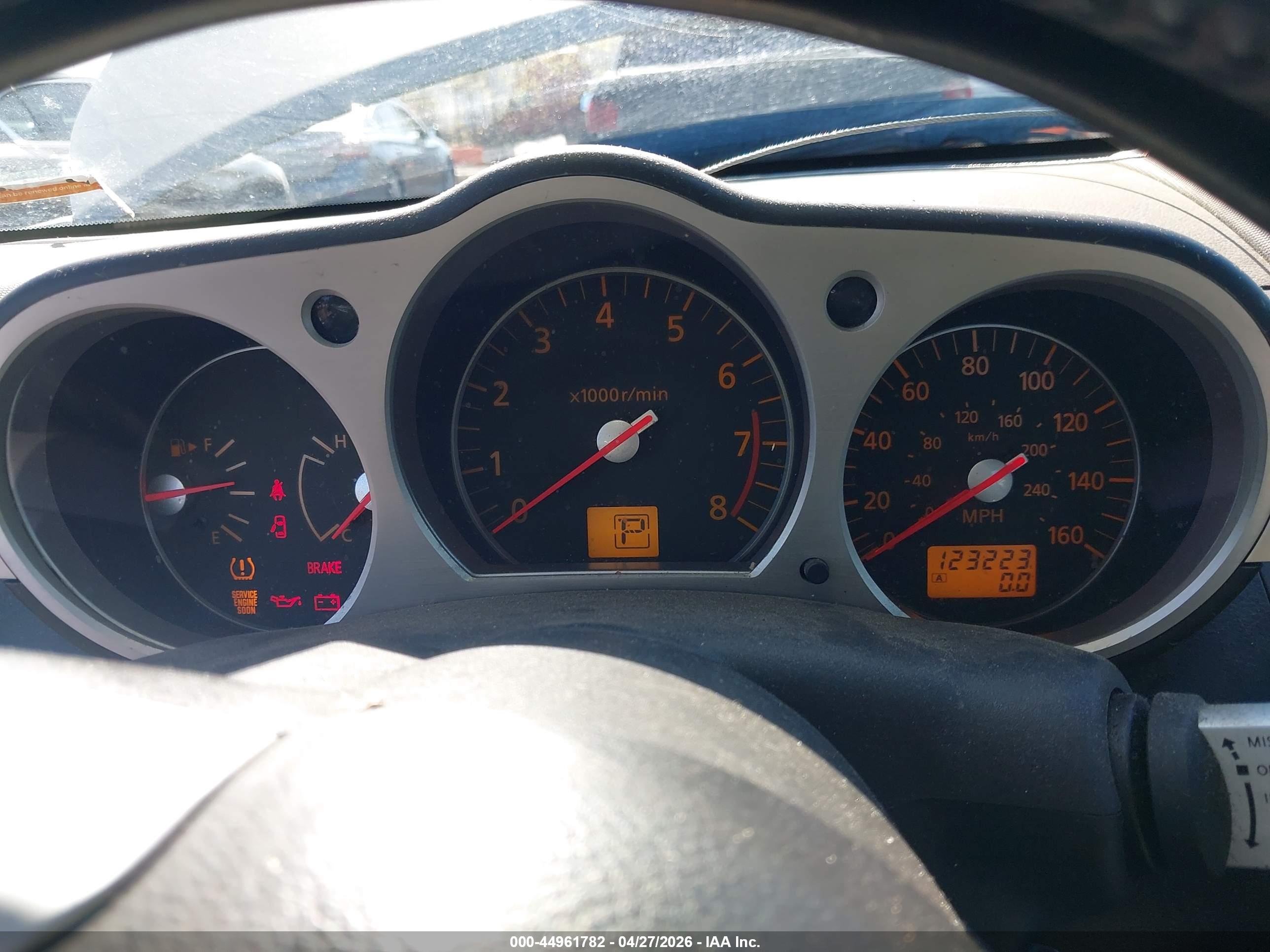 NISSAN 350Z image 7