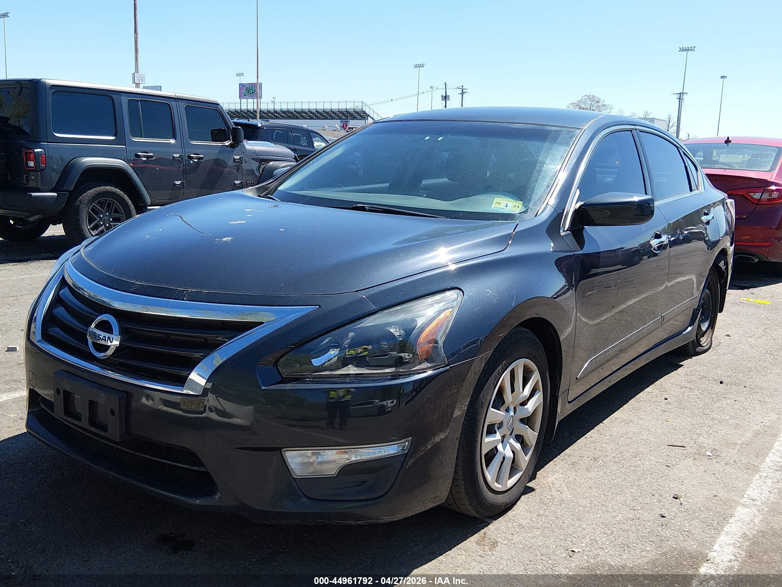 NISSAN ALTIMA image 2
