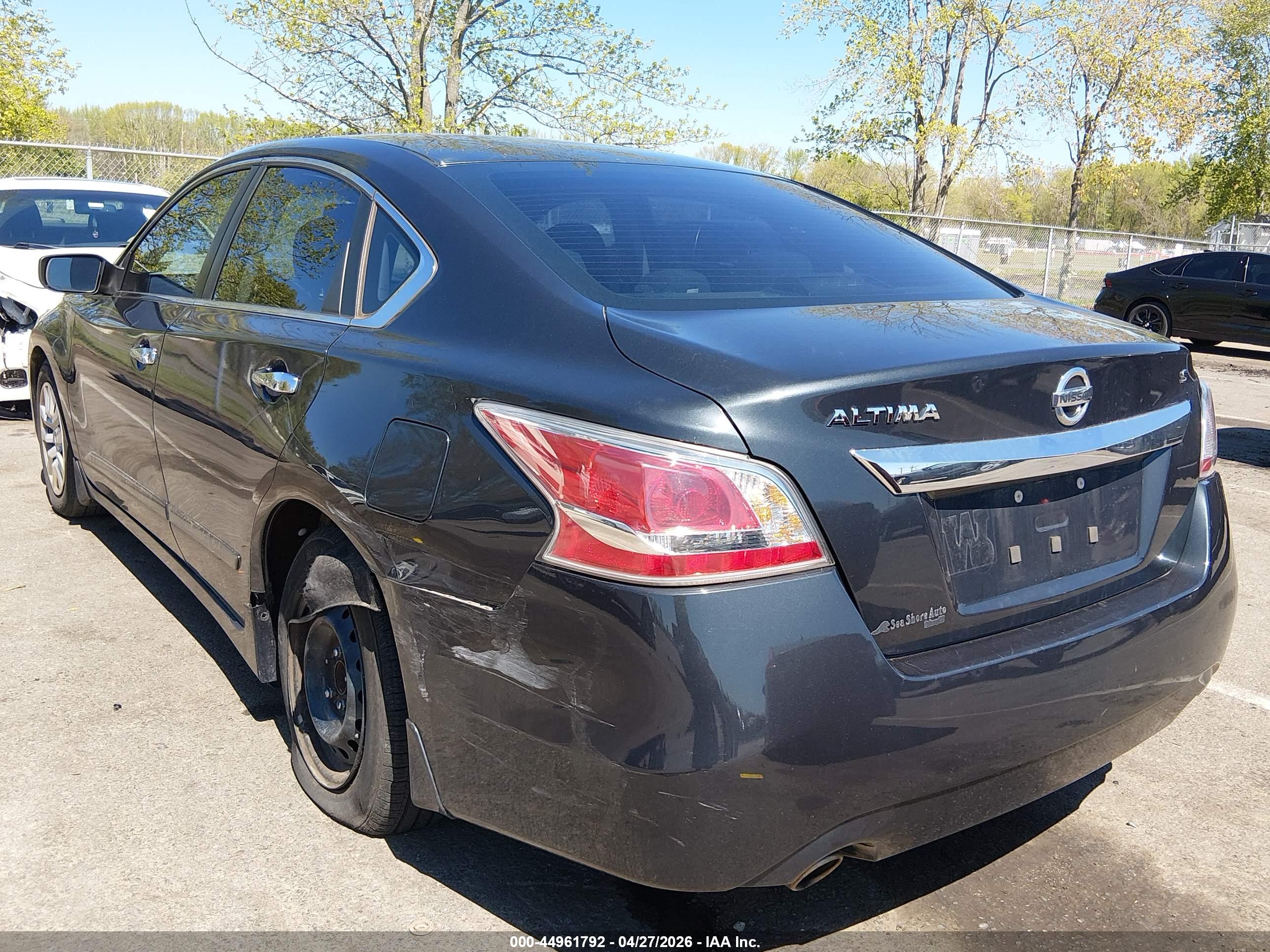 NISSAN ALTIMA image 3