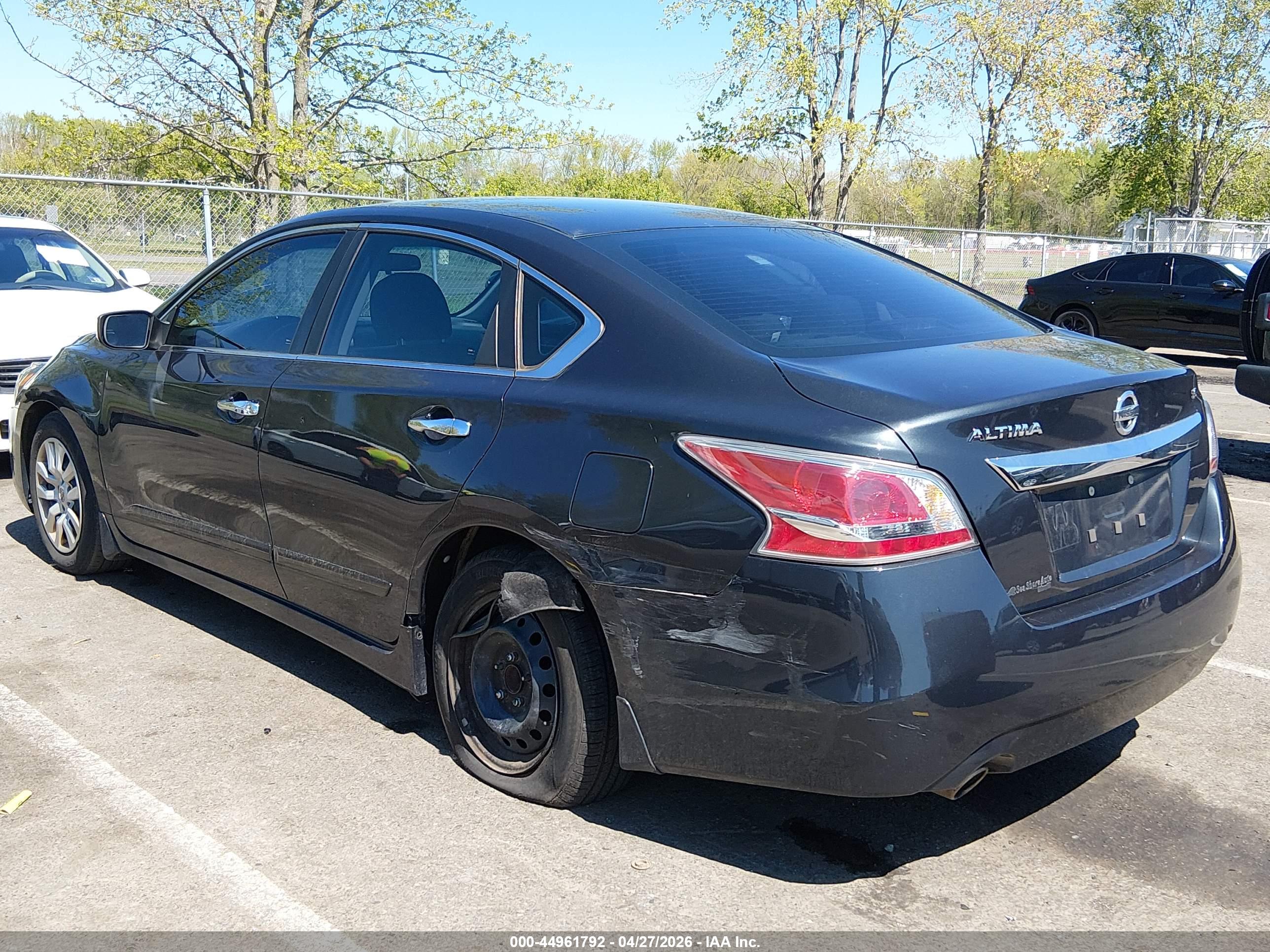 NISSAN ALTIMA image 6
