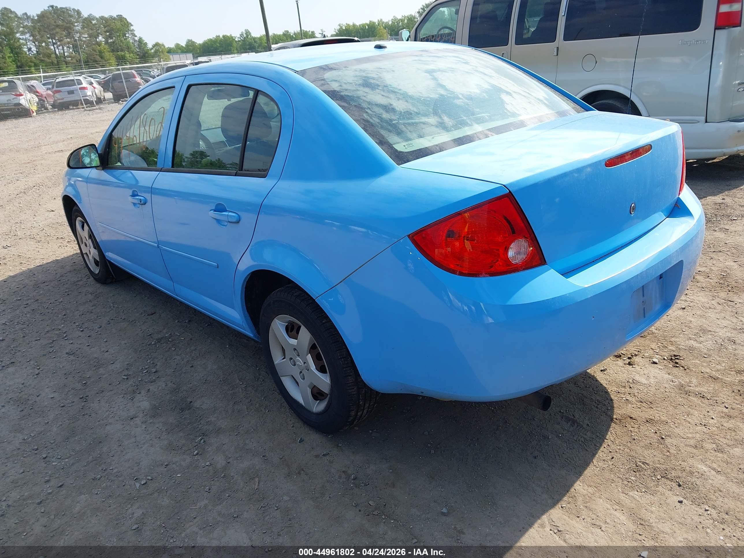 CHEVROLET COBALT image 3