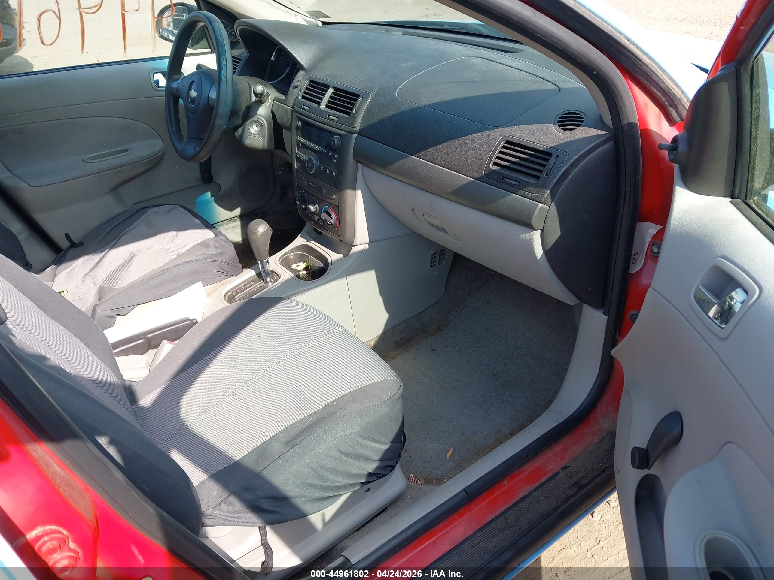 CHEVROLET COBALT image 5