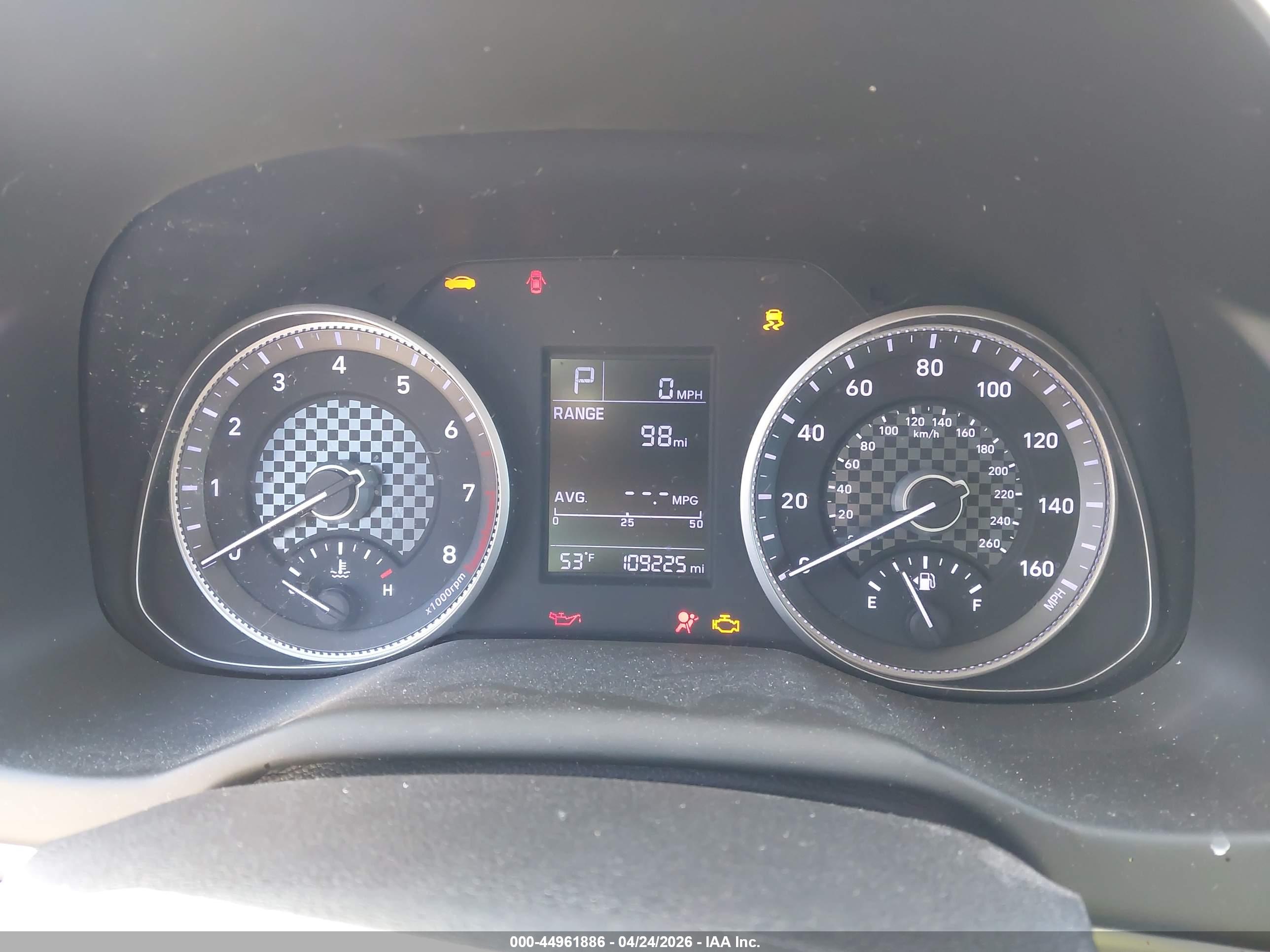 HYUNDAI ELANTRA image 7