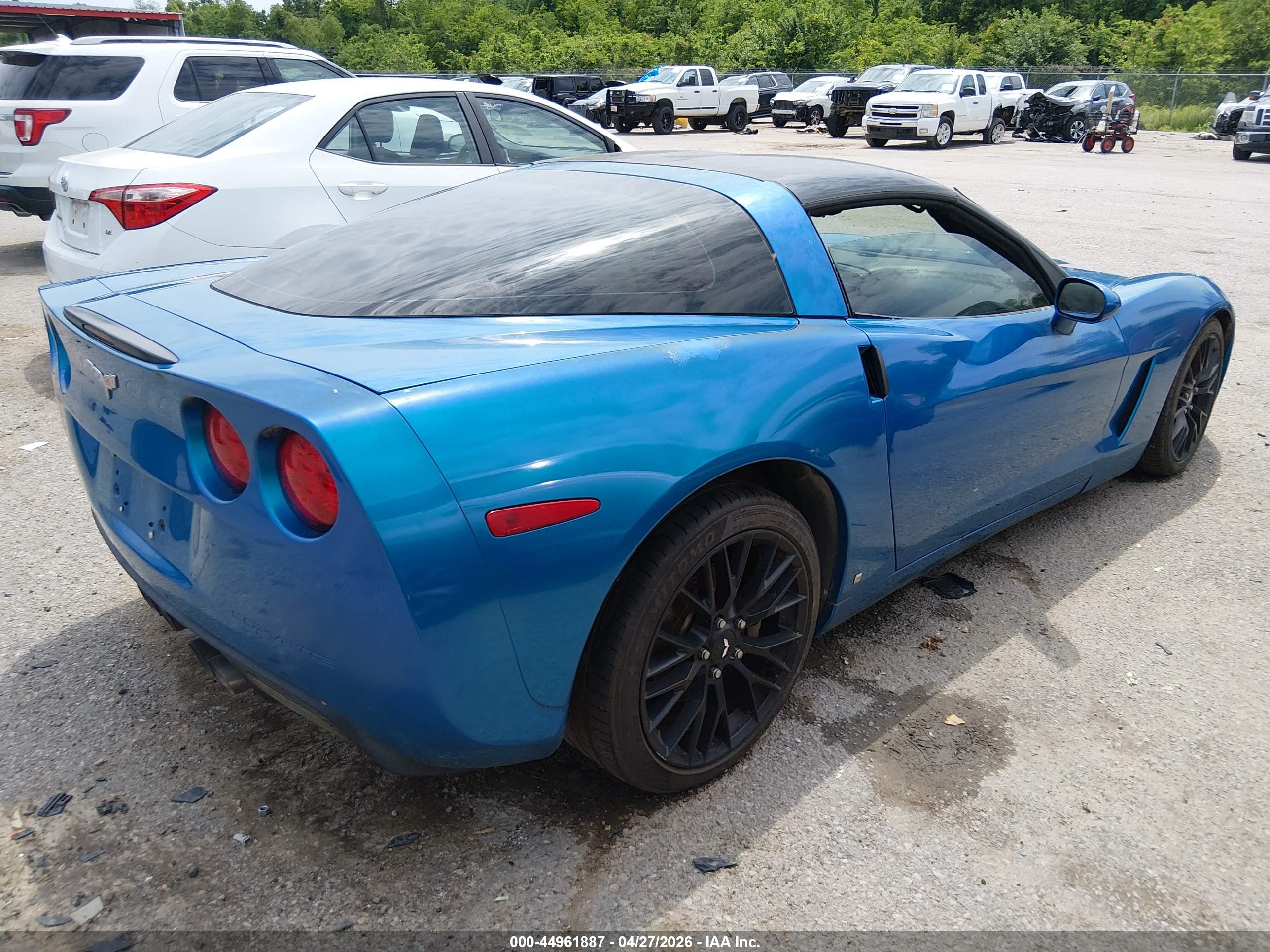 CHEVROLET CORVETTE image 4
